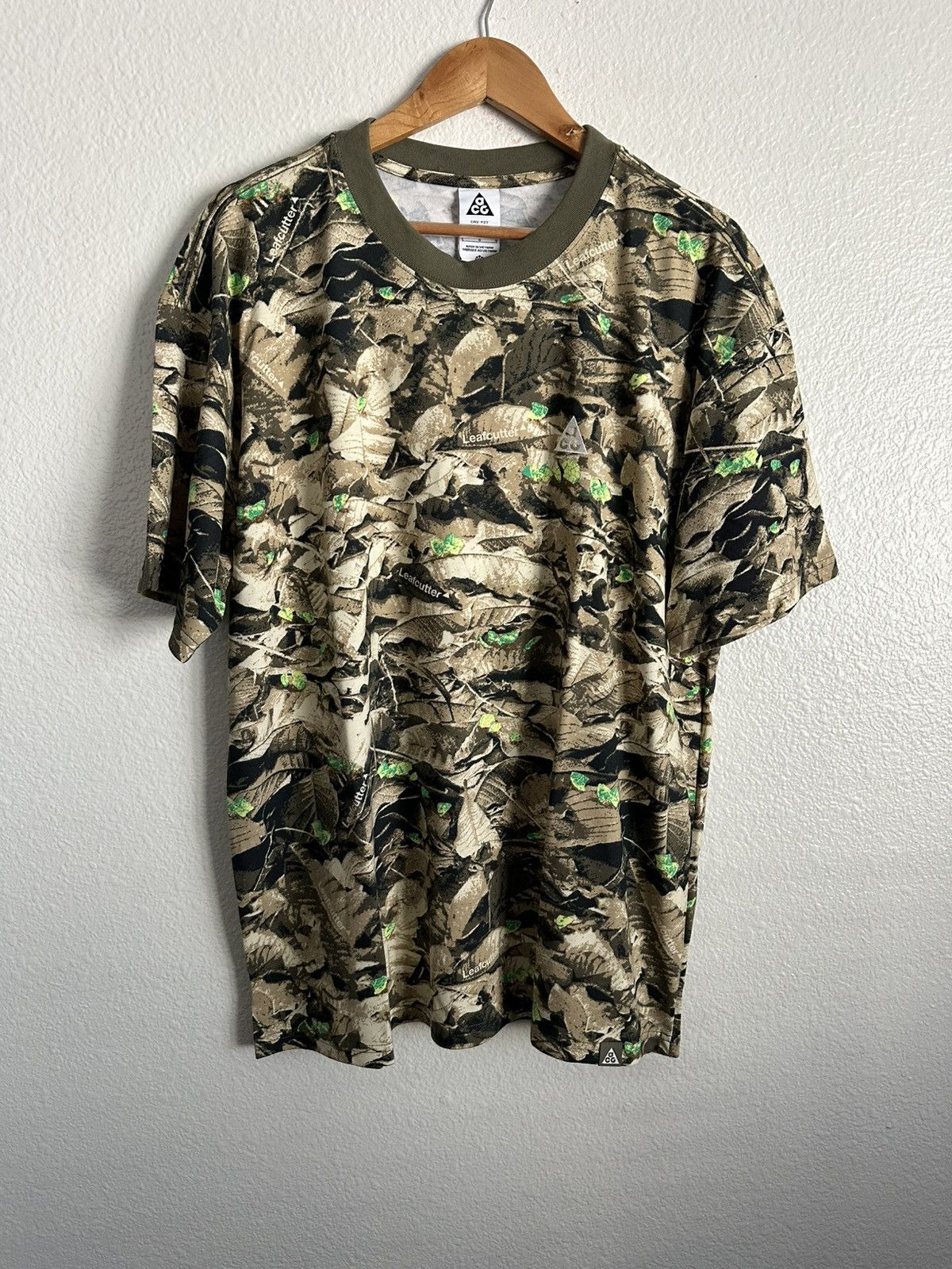 Nike ACG Nike ACG Camo Dri-Fit Leafcutter Athletic Shirt Sportswear Size US L / EU 52-54 / 3 - 1 Thumbnail