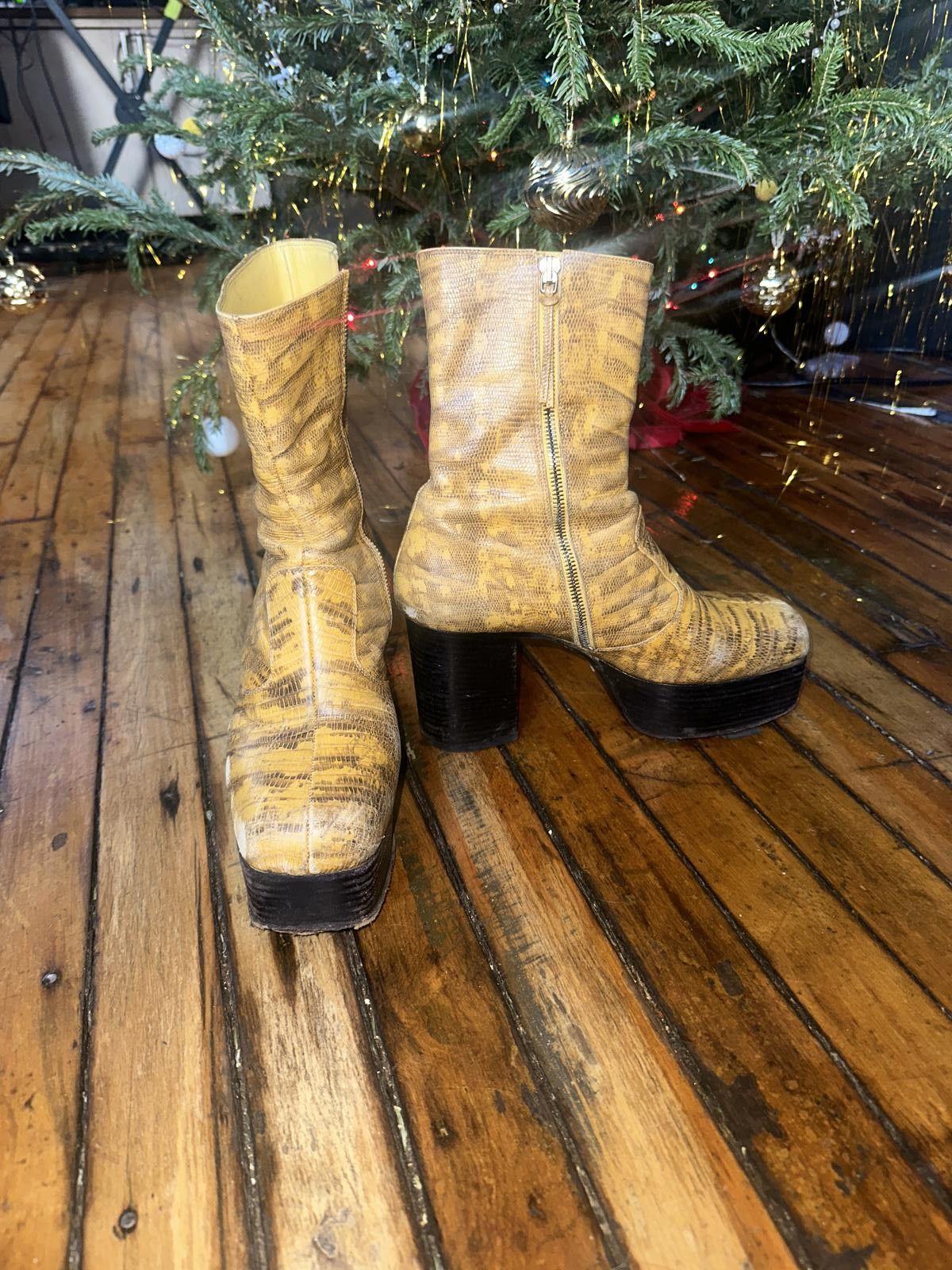 Miu Miu MIU MIU yellow leather FAUX LIZARD Platform Boots Size US 9 / IT 39 - 5 Thumbnail