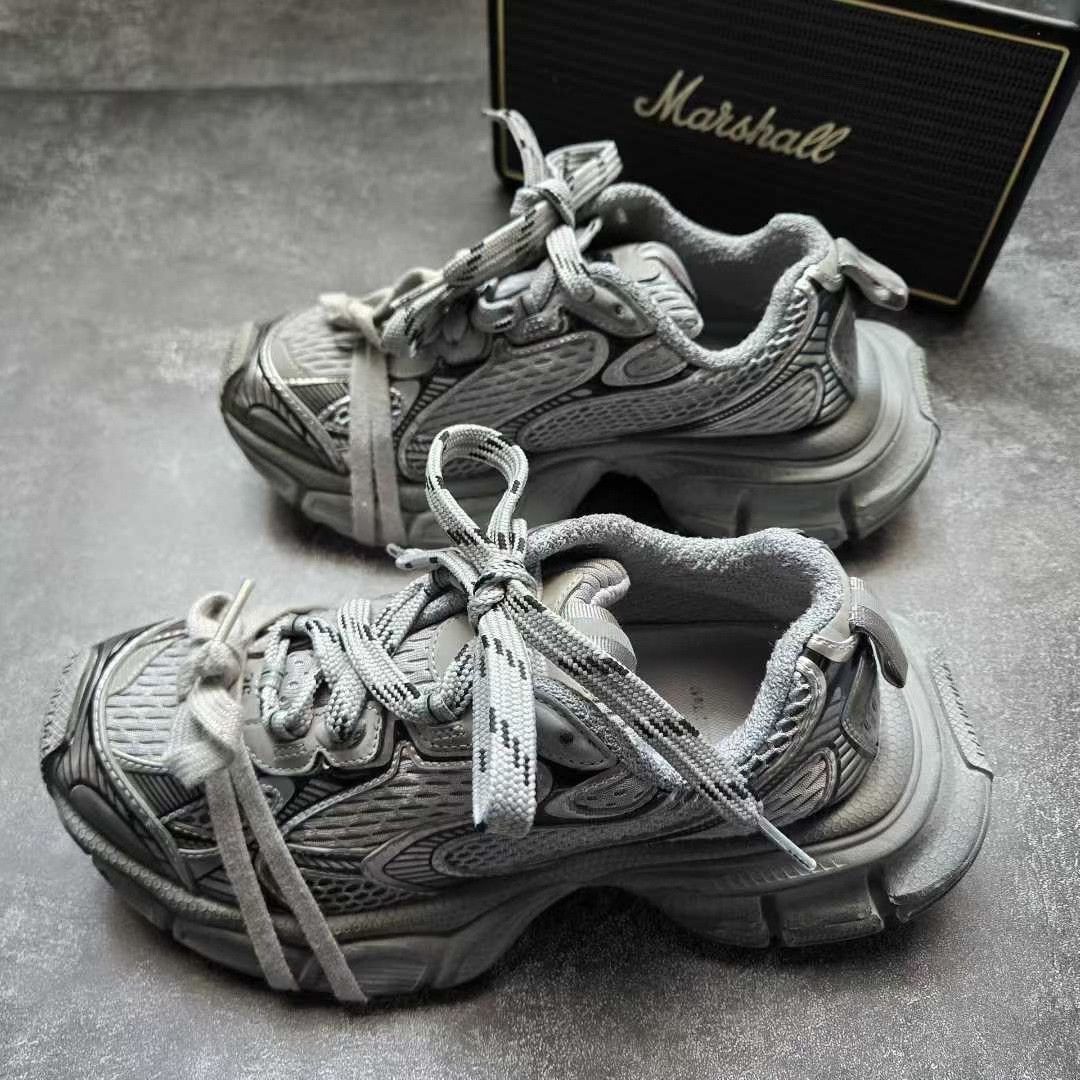 Balenciaga Balenciaga Multi Lowtop Sneakers XXXL Women Size US 8 / IT 38 - 1 Thumbnail