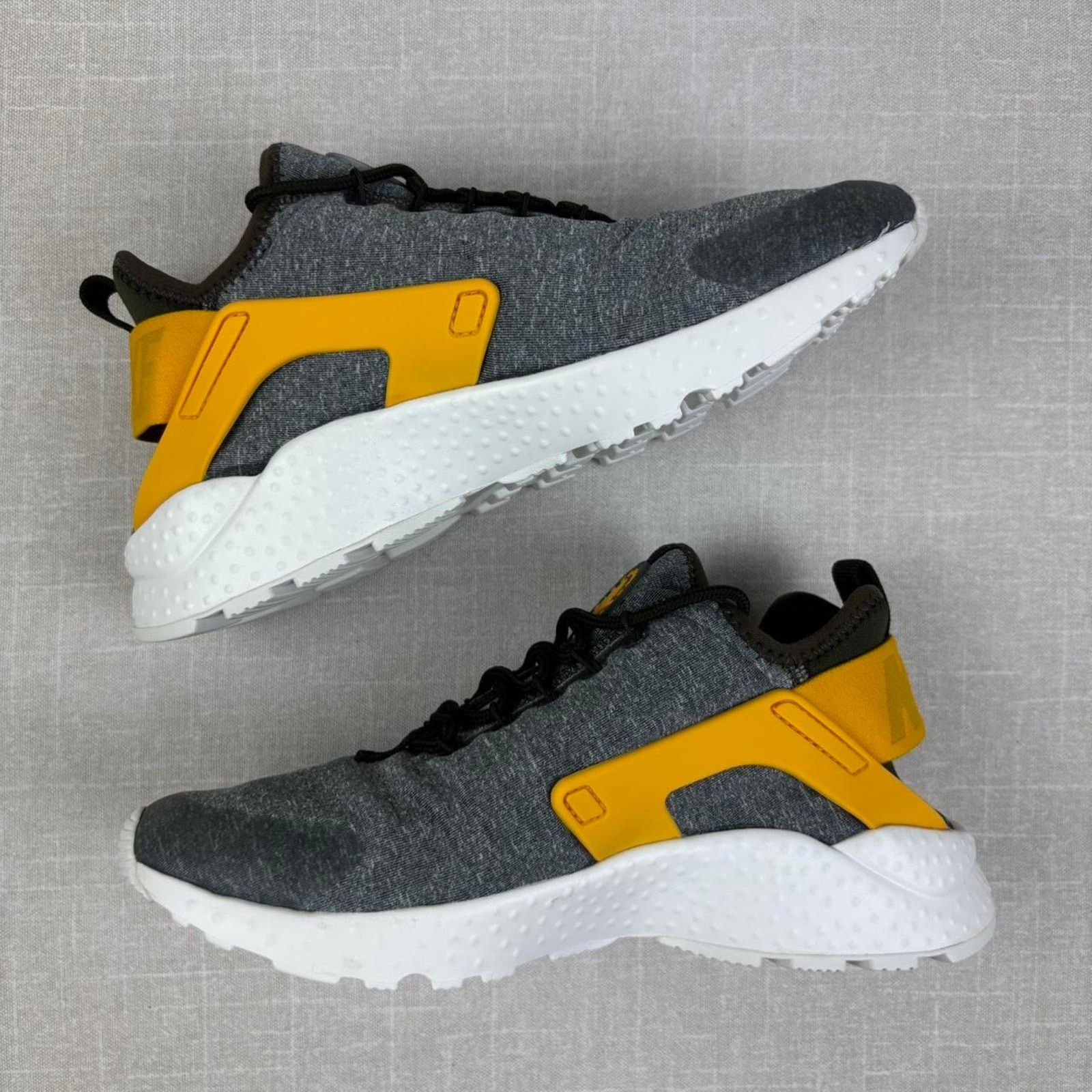 🌻 2016 Nike Air Huarache Ultra Run “Daisy Koala Olive” 6.5W