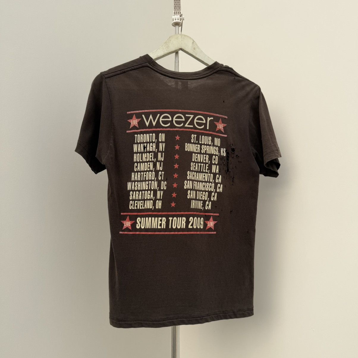 Band Tees Weeze tour 2009 - trashed distressed faded Size US S / EU 44-46 / 1 - 2 Thumbnail