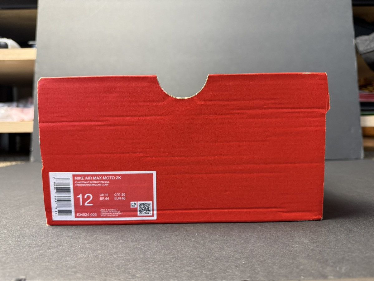 Nike Nike Air Max Moto 2K Size US 12 / EU 45 - 10 Thumbnail