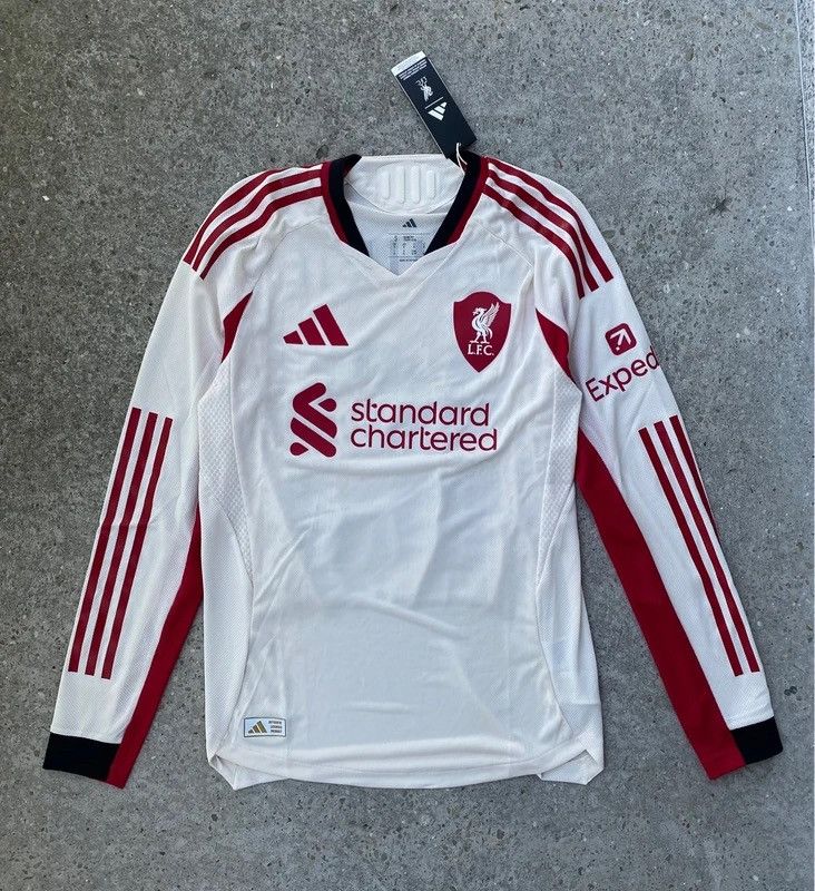 Liverpool FC 25/26 Authentic Long Sleeve Away Shirt, size S