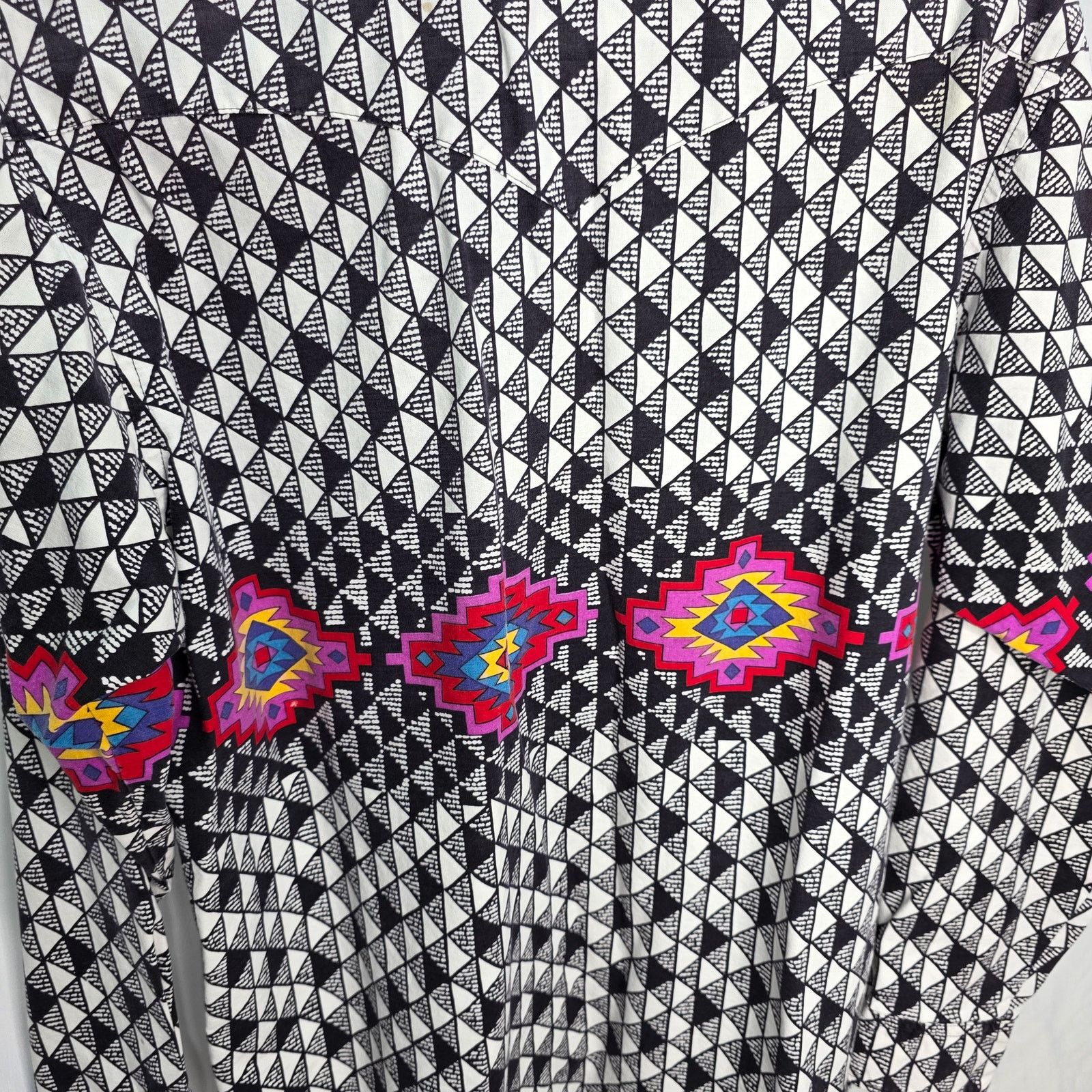 Wrangler Vintage Wrangler Cowboy Cut Black & White Aztec Shirt Size US M / EU 48-50 / 2 - 12 Thumbnail