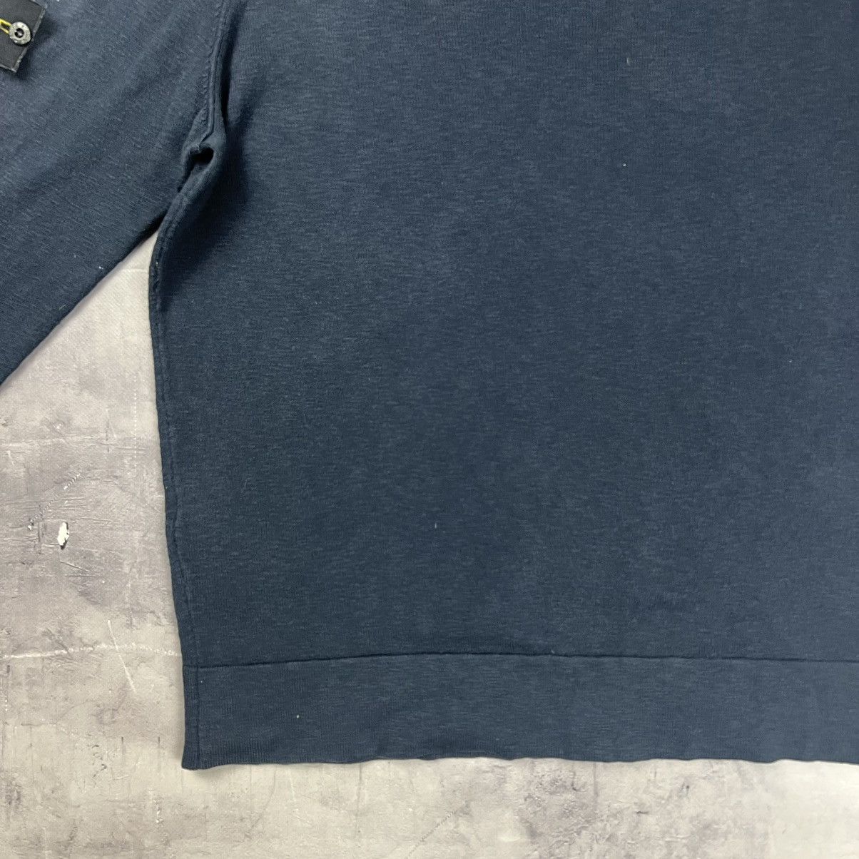 Stone Island Rare! Stone Island Sweatshirt Sweater Patch Logo Casual Size US L / EU 52-54 / 3 - 16 Thumbnail