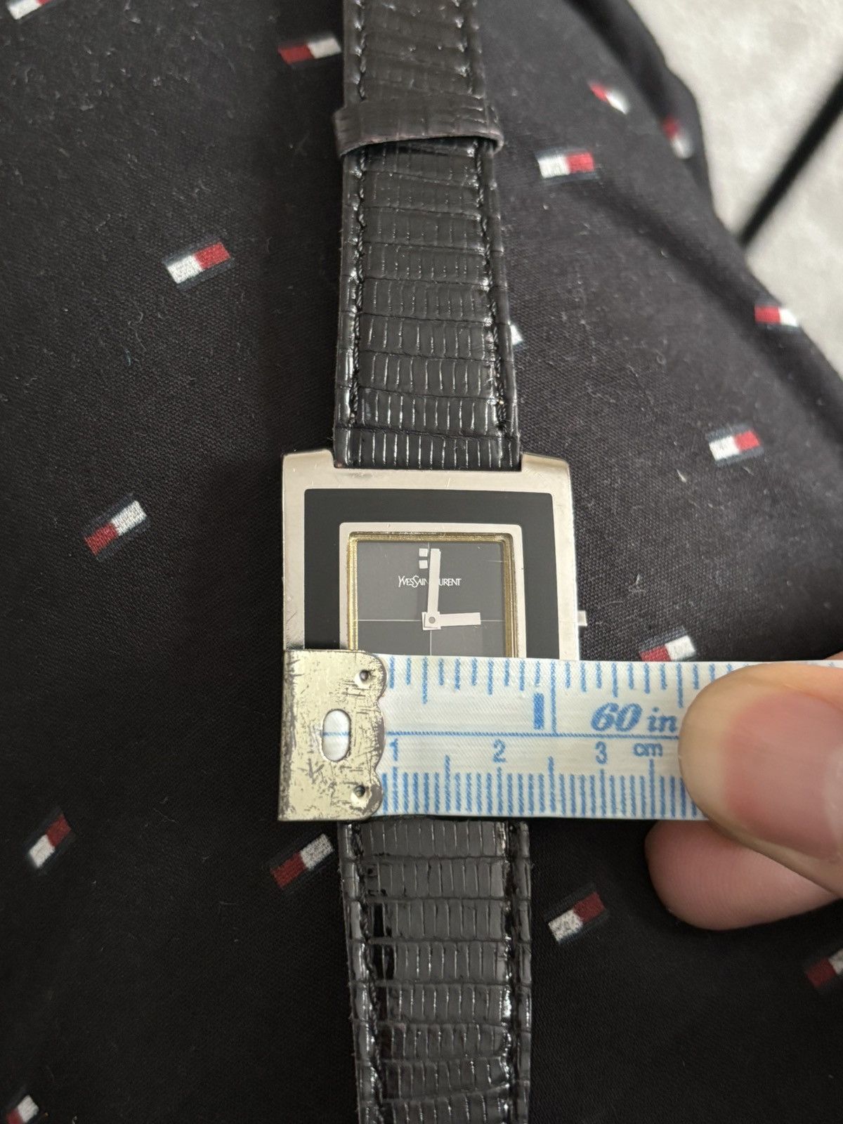 Yves Saint Laurent Vintage YSL square enamel bezel square grey black dial croc Size ONE SIZE - 6 Thumbnail