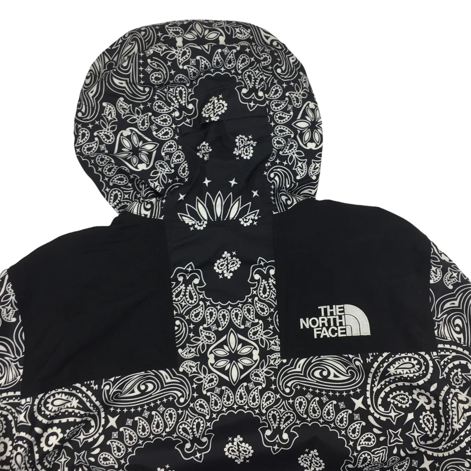 Supreme 2014 Supreme x The North Face Black Bandana Mountain Light Size US M / EU 48-50 / 2 - 3 Thumbnail