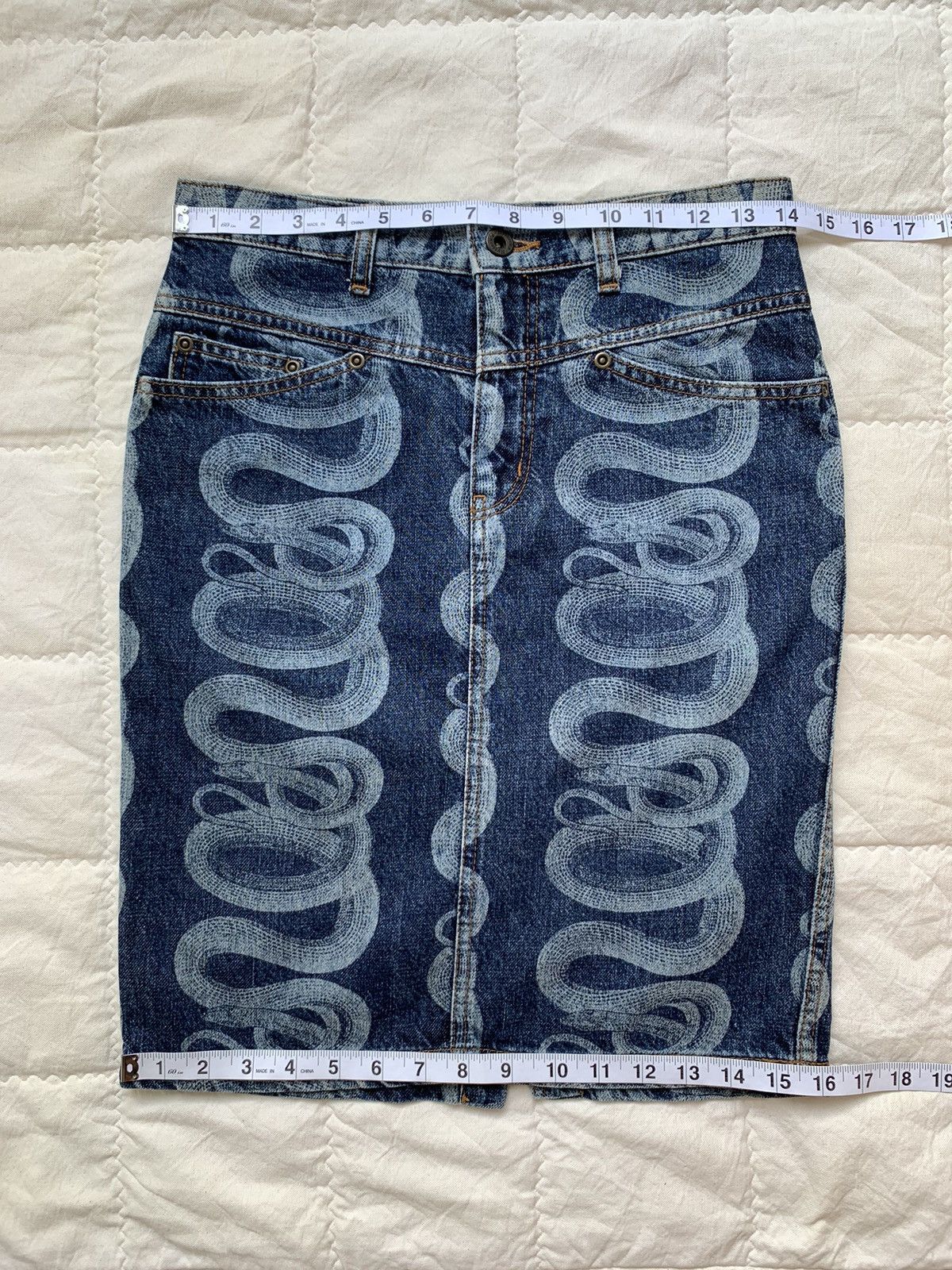 Hysteric Glamour 2000s Hysteric Glamour Snake Denim Skirt y2k Size 28" / US 6 / IT 42 - 10 Thumbnail