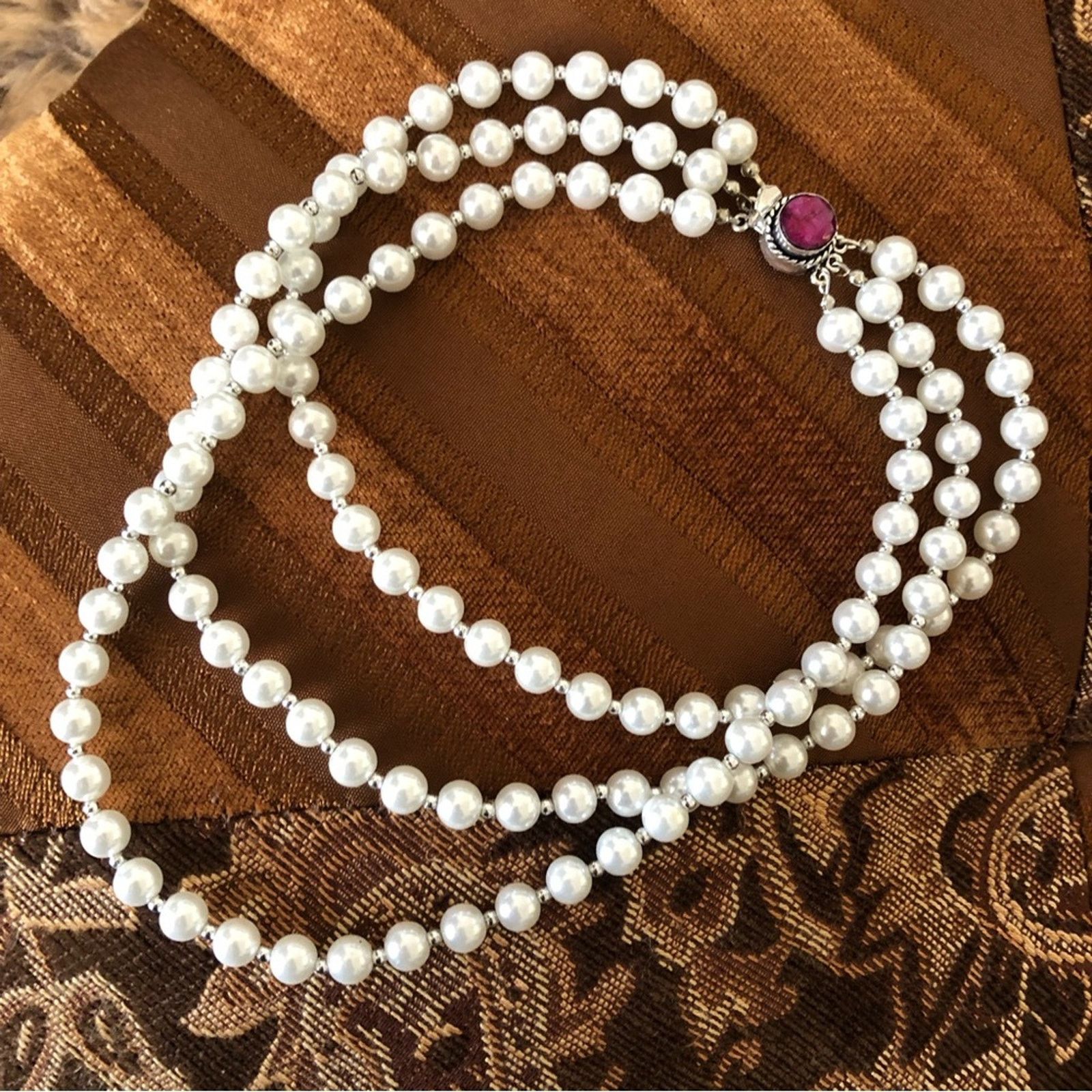Handmade Handcrafted triple strand Pearl genuine ruby necklace Size ONE SIZE - 9 Thumbnail