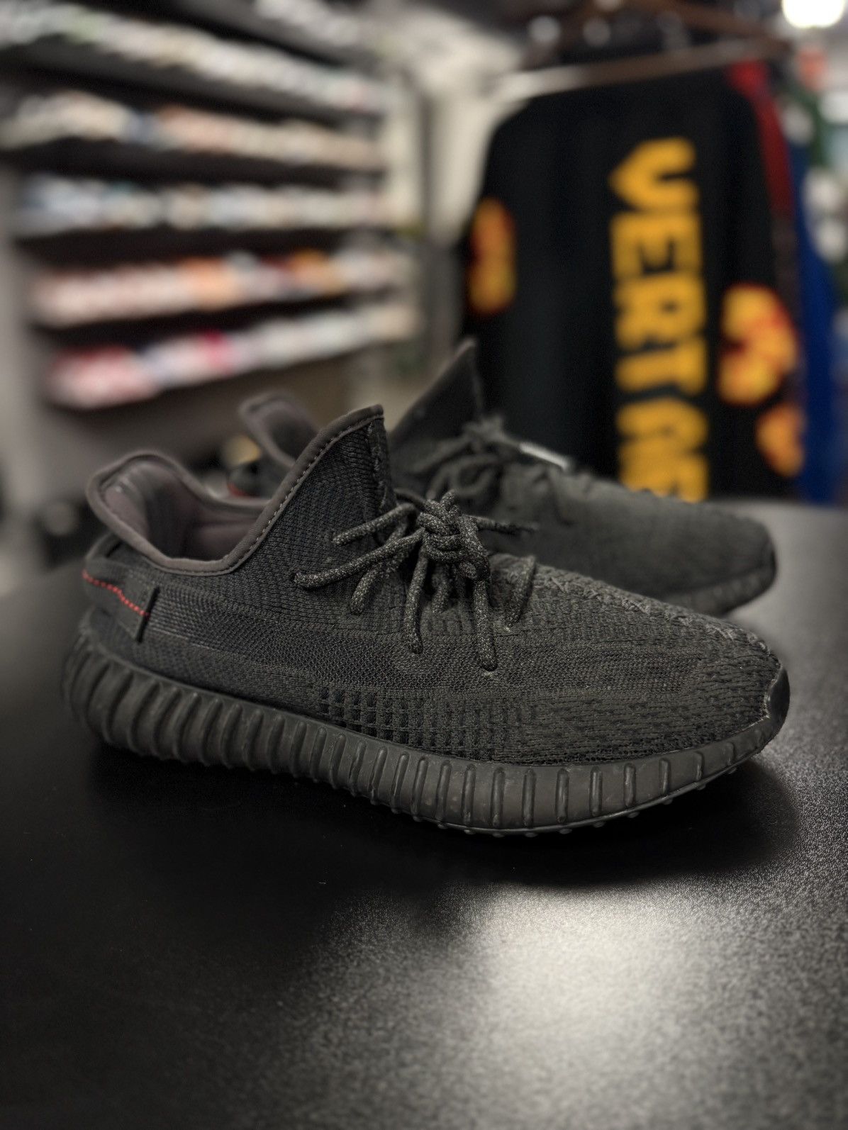 Adidas × Yeezy Yeezy 350 Static Non Reflective OG Black Size 9 Size US 9 / EU 42 - 2 Thumbnail