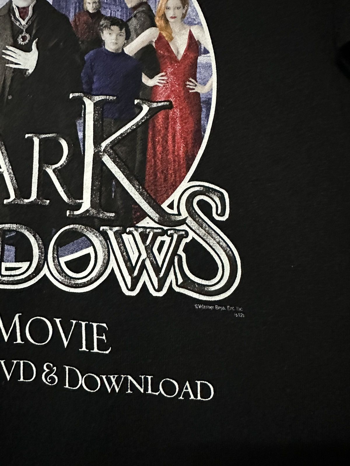Vintage Vintage Y2K Dark Shadows The Movie Faded Tee Size US M / EU 48-50 / 2 - 3 Thumbnail