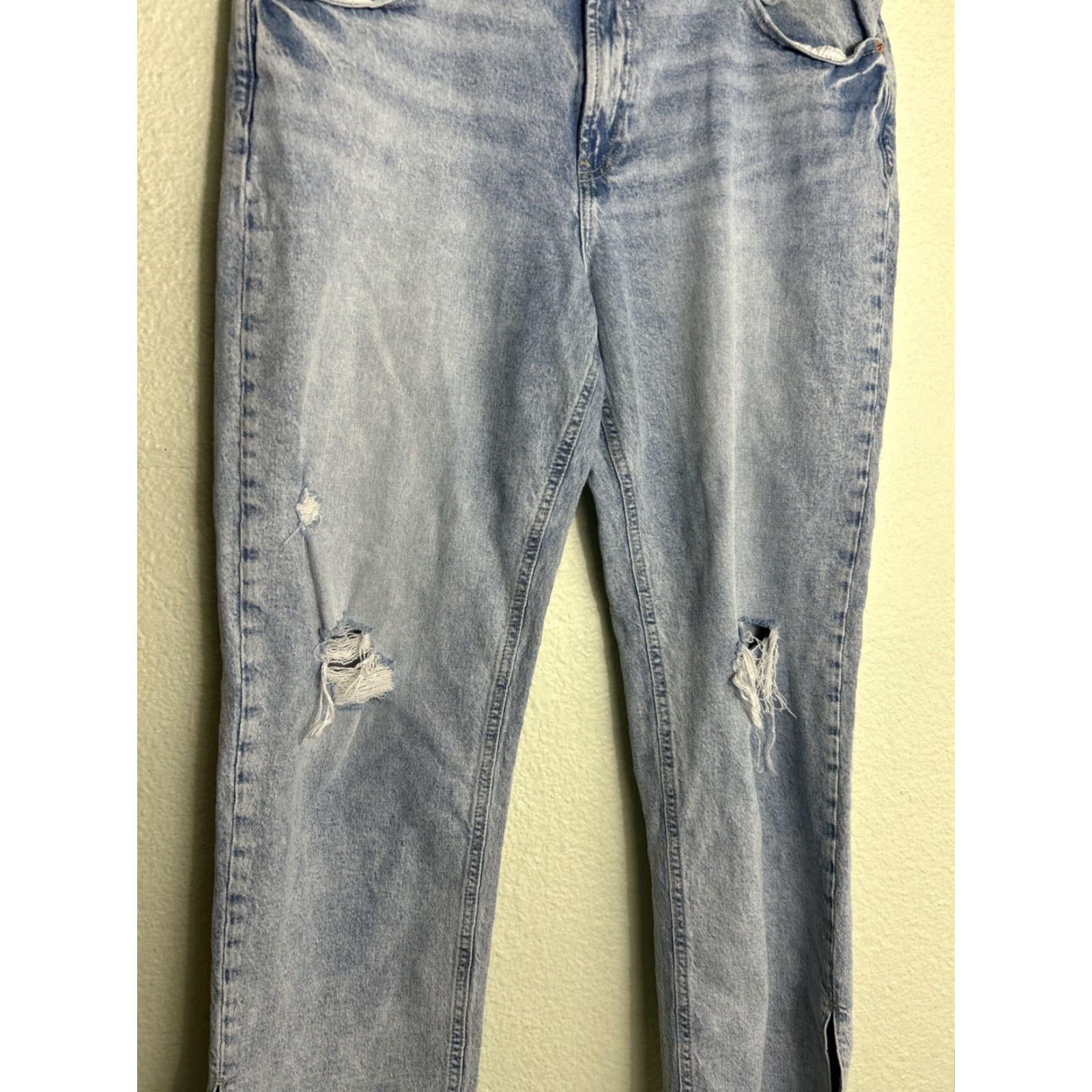 Gap VINTAGE Gap Jeans Womens 90s Distressed Light Wash 14 Straight 34x28 Womens Size 36" / US 14 / IT 50 - 3 Thumbnail