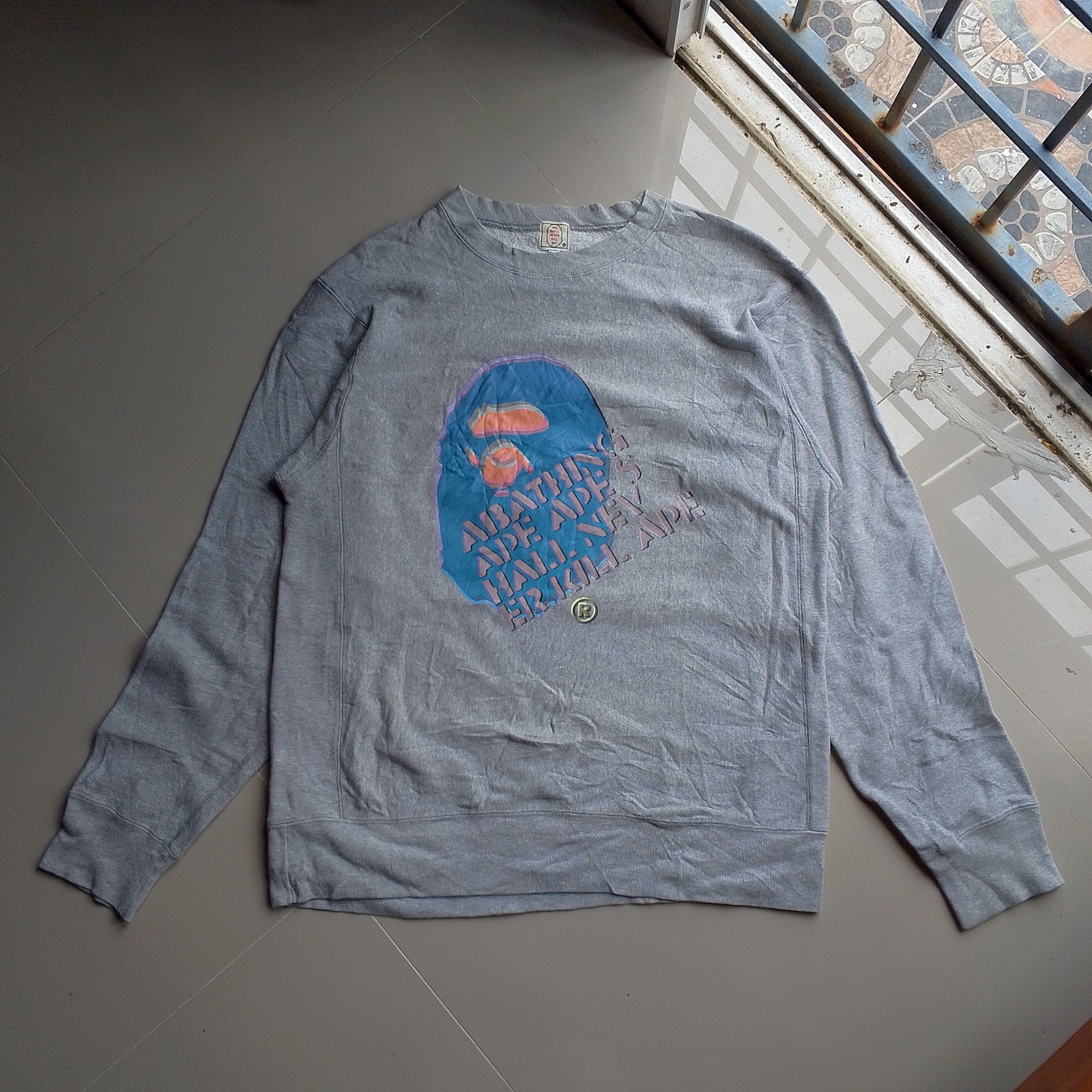 Vintage A Bathing Ape Ape Shall Never Kill Apes Sweatshirt Size US M / EU 48-50 / 2 - 1 Thumbnail