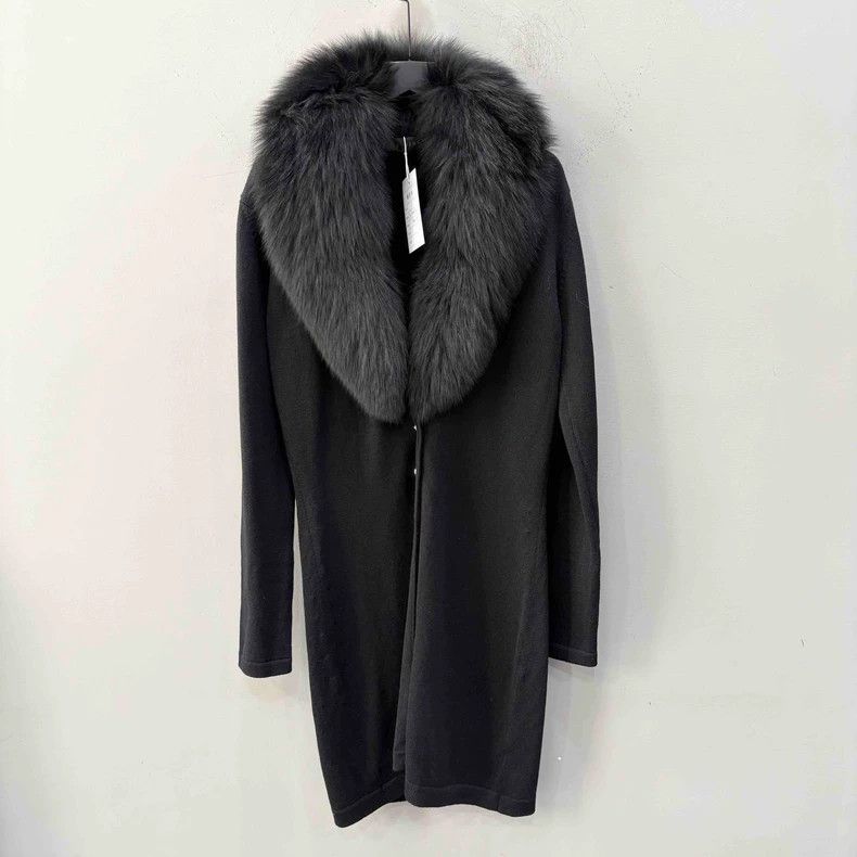Versace Versace Knitted coat with a fox fur collar Size M / US 6-8 / IT 42-44 - 1 Thumbnail