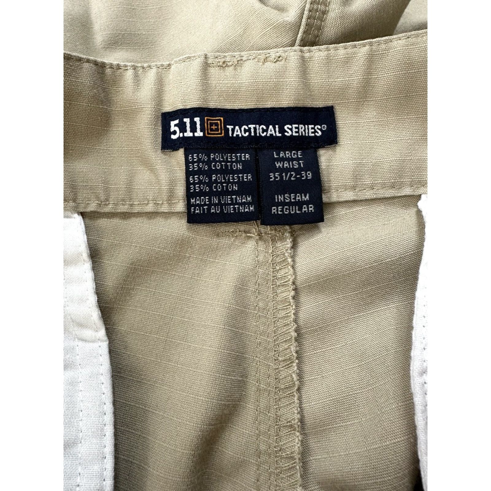 Vintage 5.11 Tactical Pants Cargo 35.5-39x32 Reg Beige Canvas Cotton Mens Regular Inseam 32 Pockets 90s Marine American Workwear Size US 33 - 3 Thumbnail