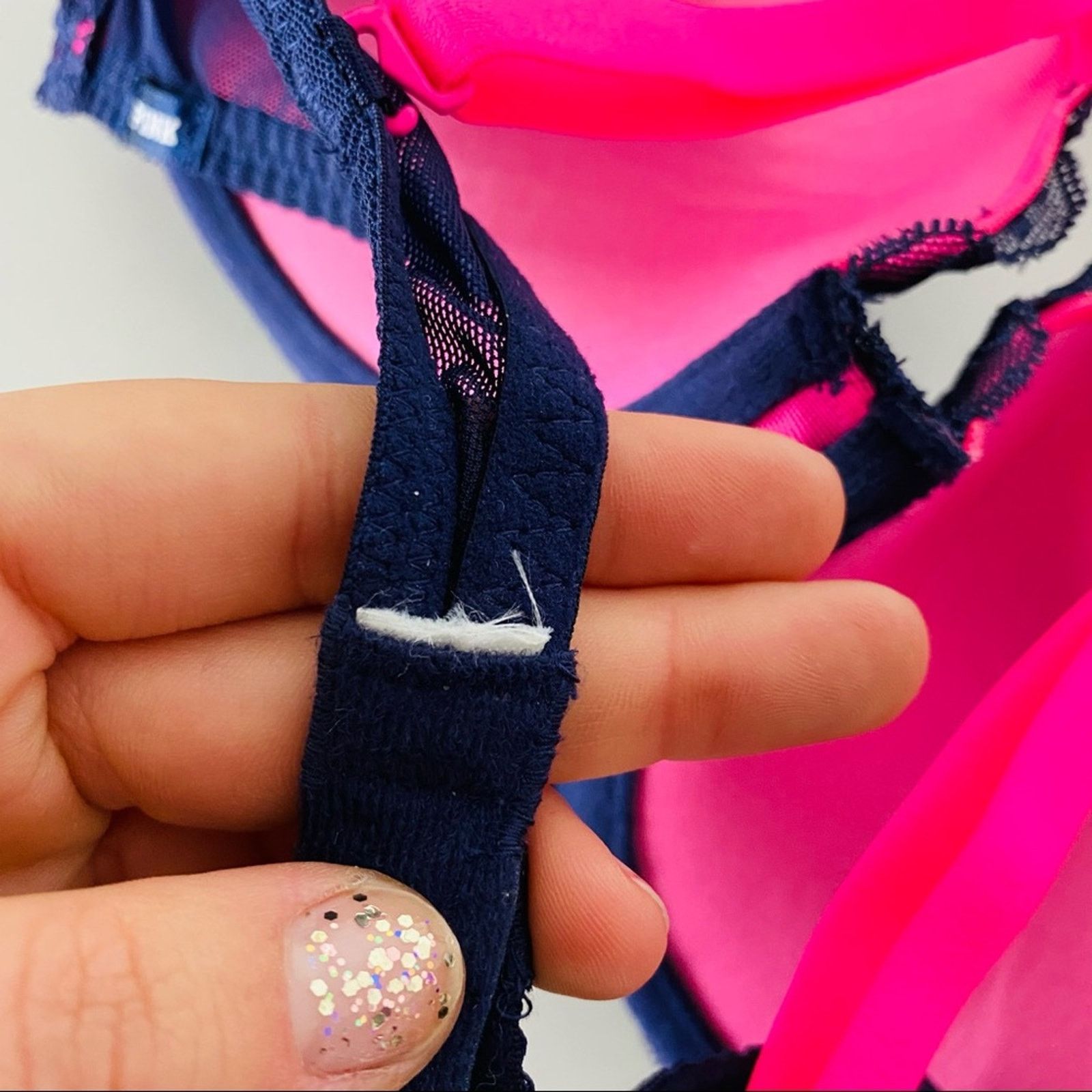 NEW VS VICTORIAS SECRET Hot Pink Navy Blue Lace Bra 32D