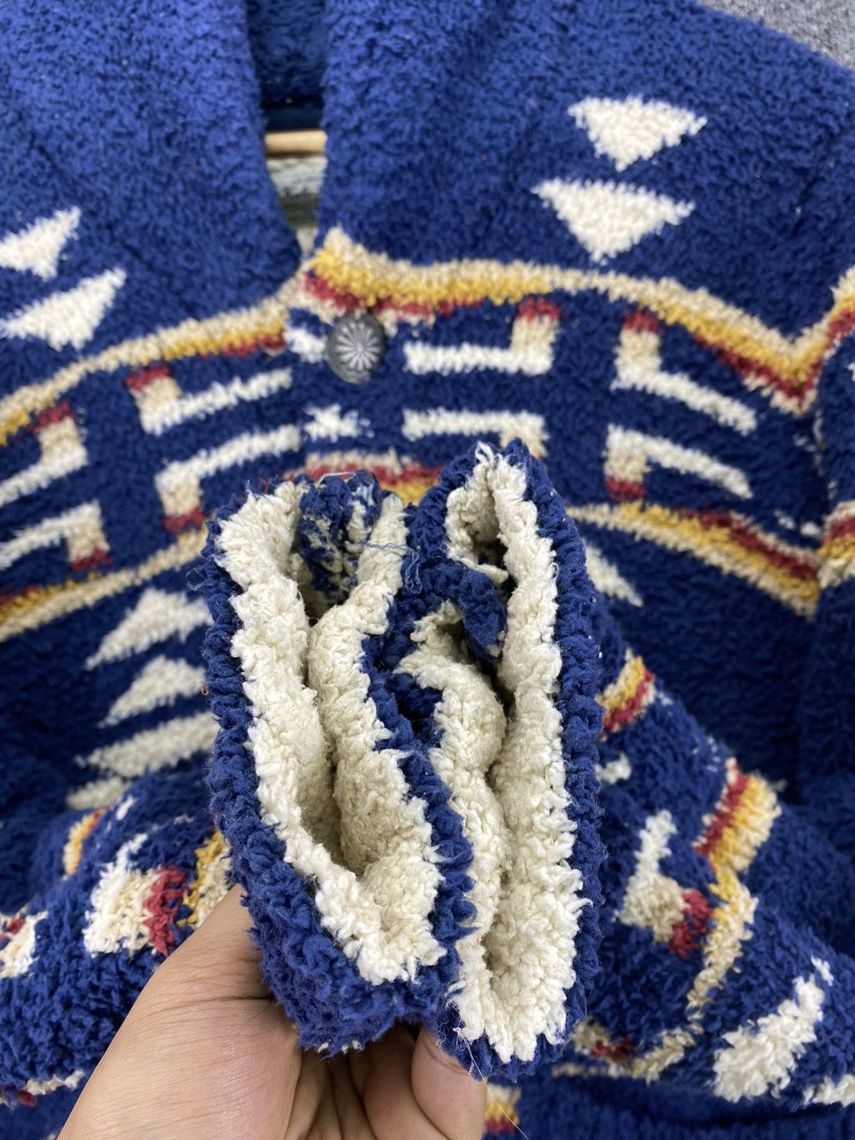 Japanese Brand Vintage Kula Lani Hawaii Navajo Style Fleece Jacket Size L / US 10 / IT 46 - 9 Thumbnail