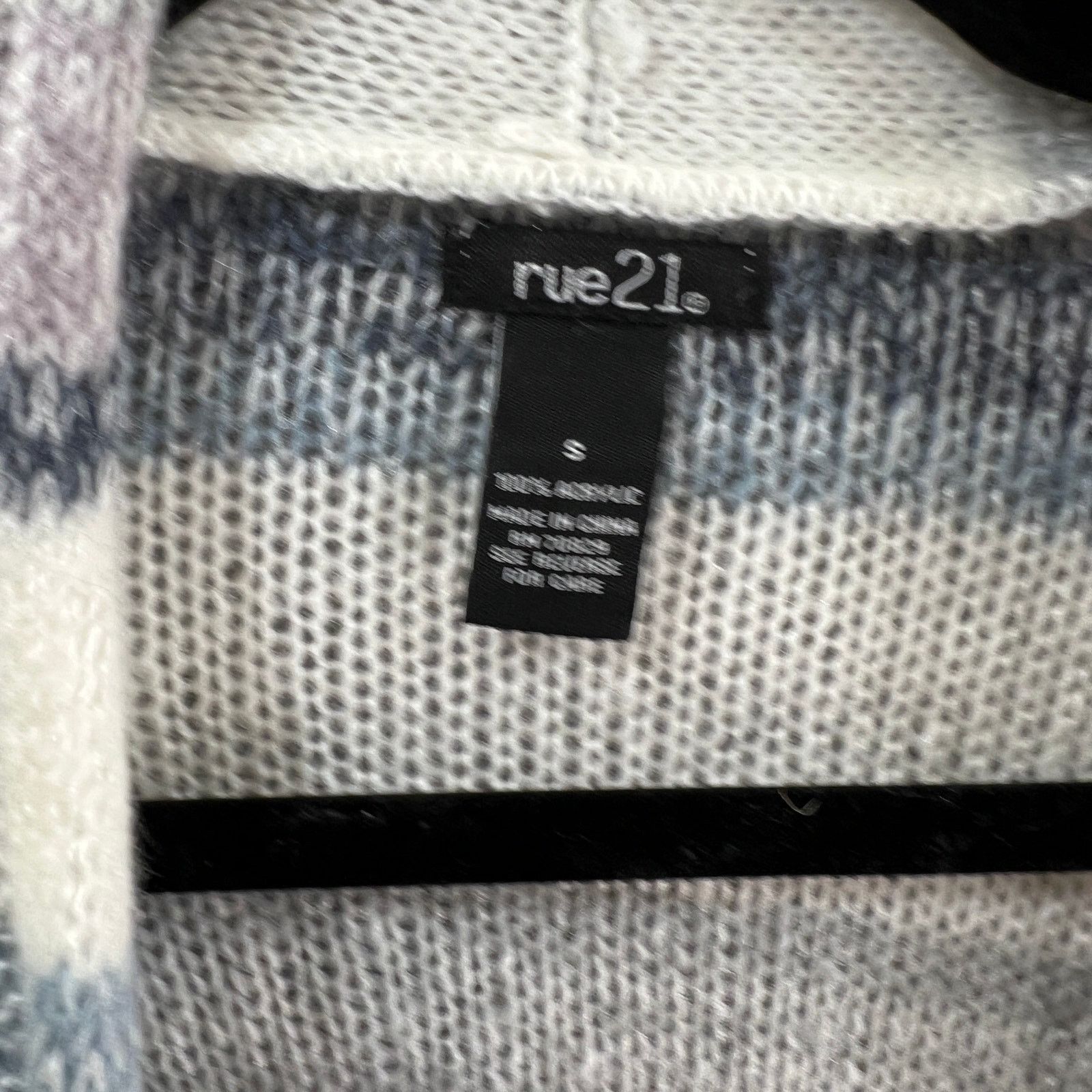 rue21 rue21 Cardigan Sweater Womens Size Small Size S / US 4 / IT 40 - 3 Thumbnail