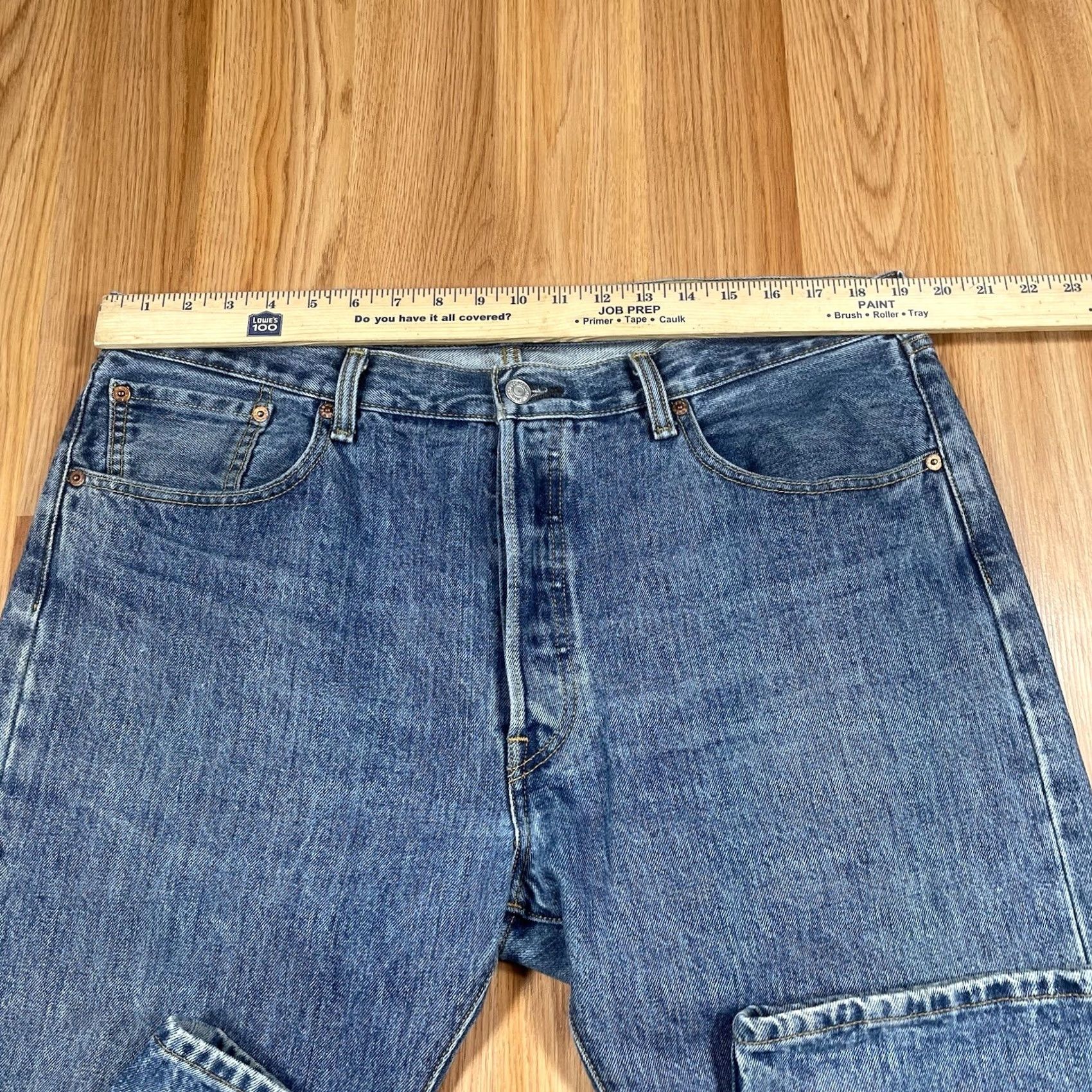 Levi's LEVI'S 501 Straight Leg Jeans Men’s 38Wx32L Blue Denim Button Fly 100% Cotton Size US 38 / EU 54 - 3 Thumbnail