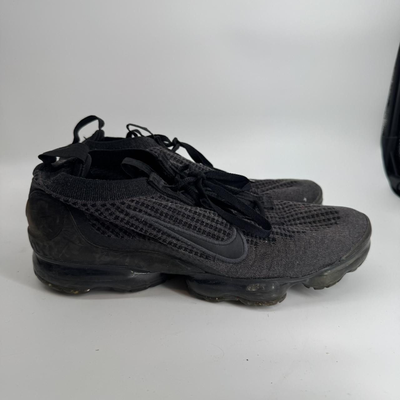 Nike Nike Air Vapormax Flyknit 2021 Size US 9 / EU 42 - 1 Thumbnail
