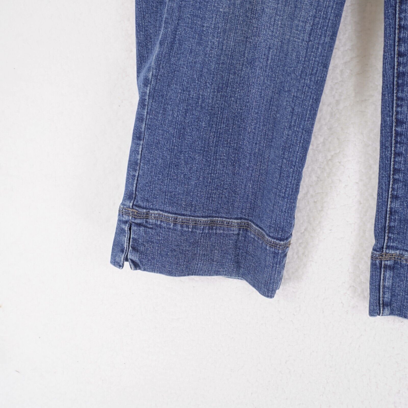 Designer Jag Stretch Blue Denim Capri Jeans Size 14 Mid Rise 32/25 Size 36" / US 14 / IT 50 - 2 Thumbnail