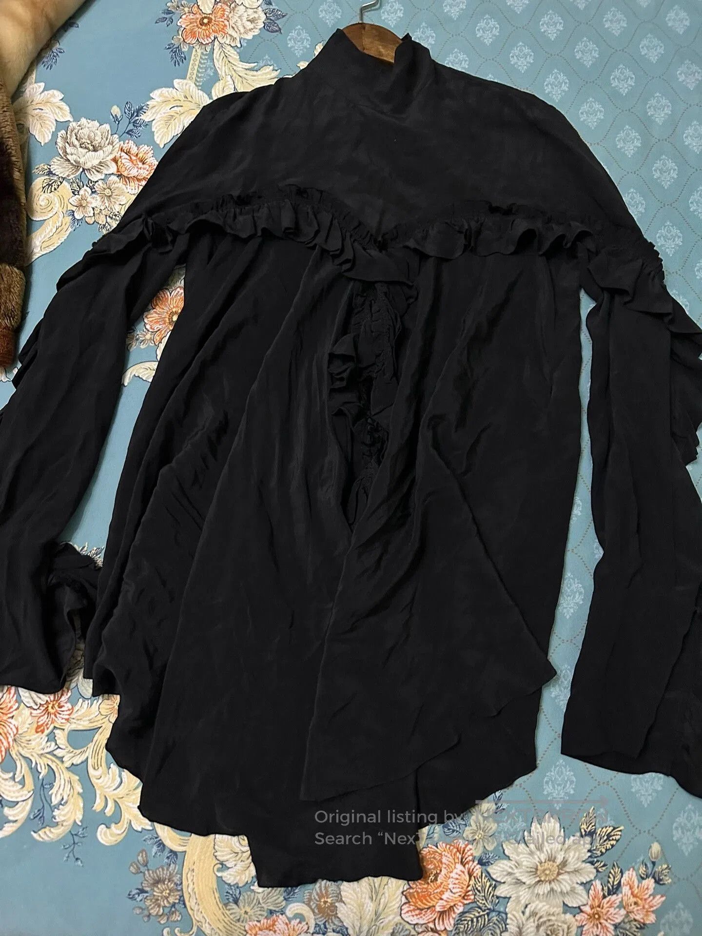 Petar Petrov Black Silk Ruffle Sleeve Top. Size M / US 6-8 / IT 42-44 - 1 Thumbnail