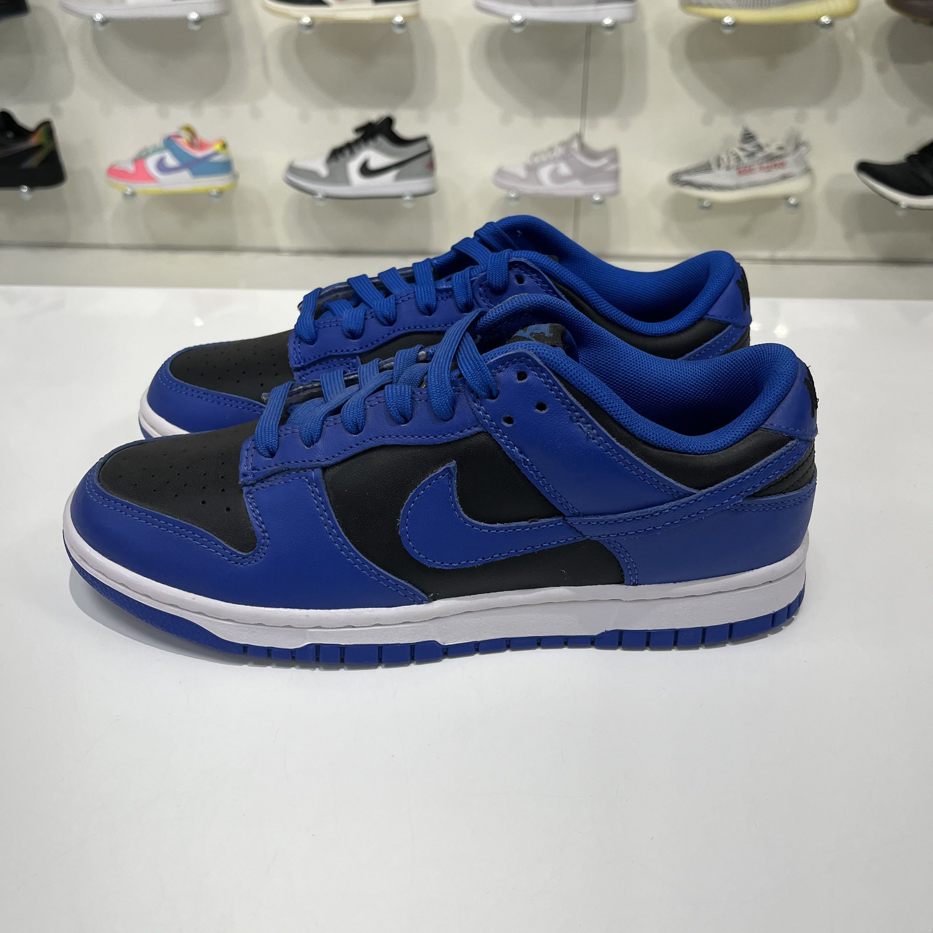Nike Nike Dunk Low Retro Hyper Cobalt (2021) Size US 7.5 / EU 40-41 - 3 Thumbnail