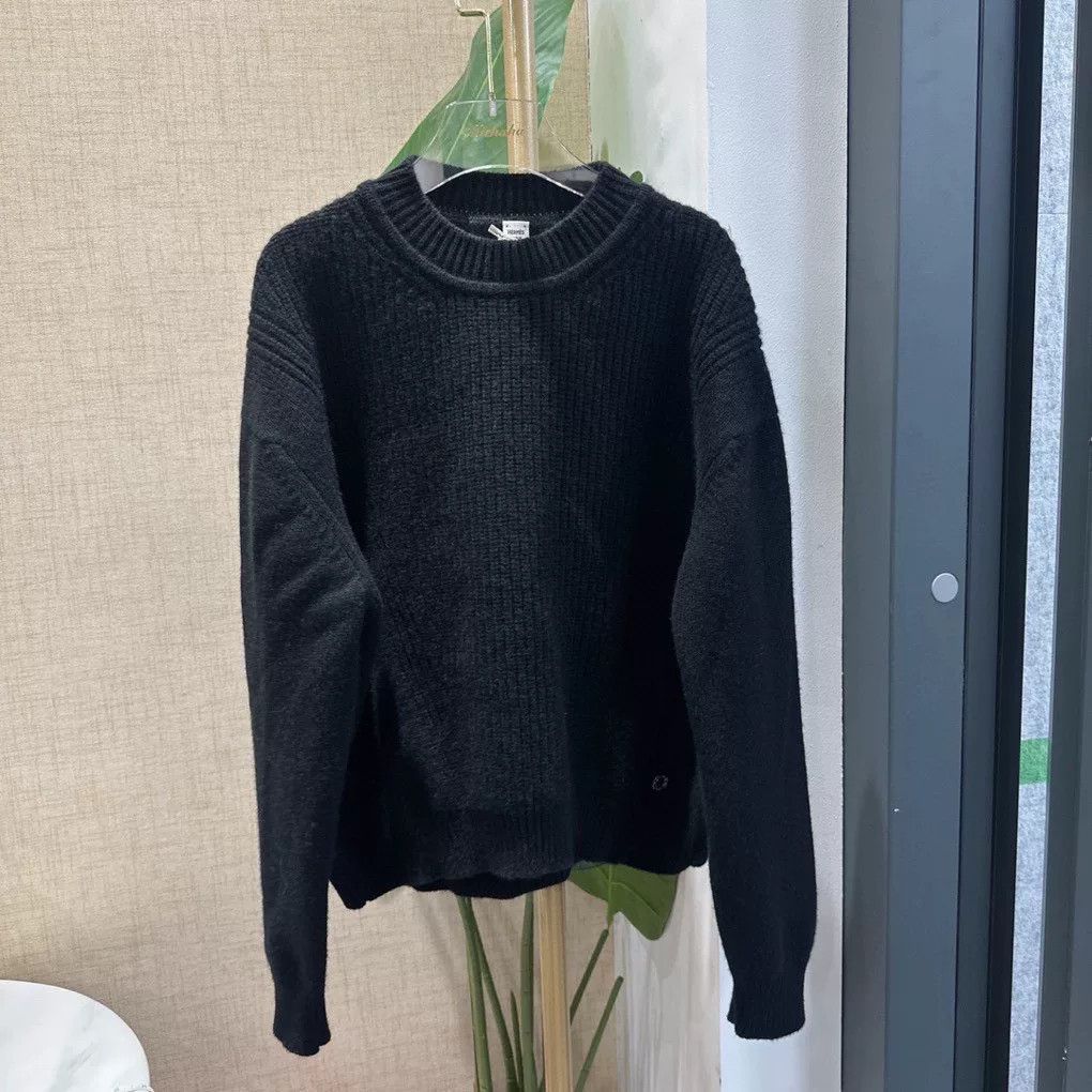 Hermes Hermes Black Cashmere Sweater Size 38 Size US S / EU 44-46 / 1 - 1 Thumbnail