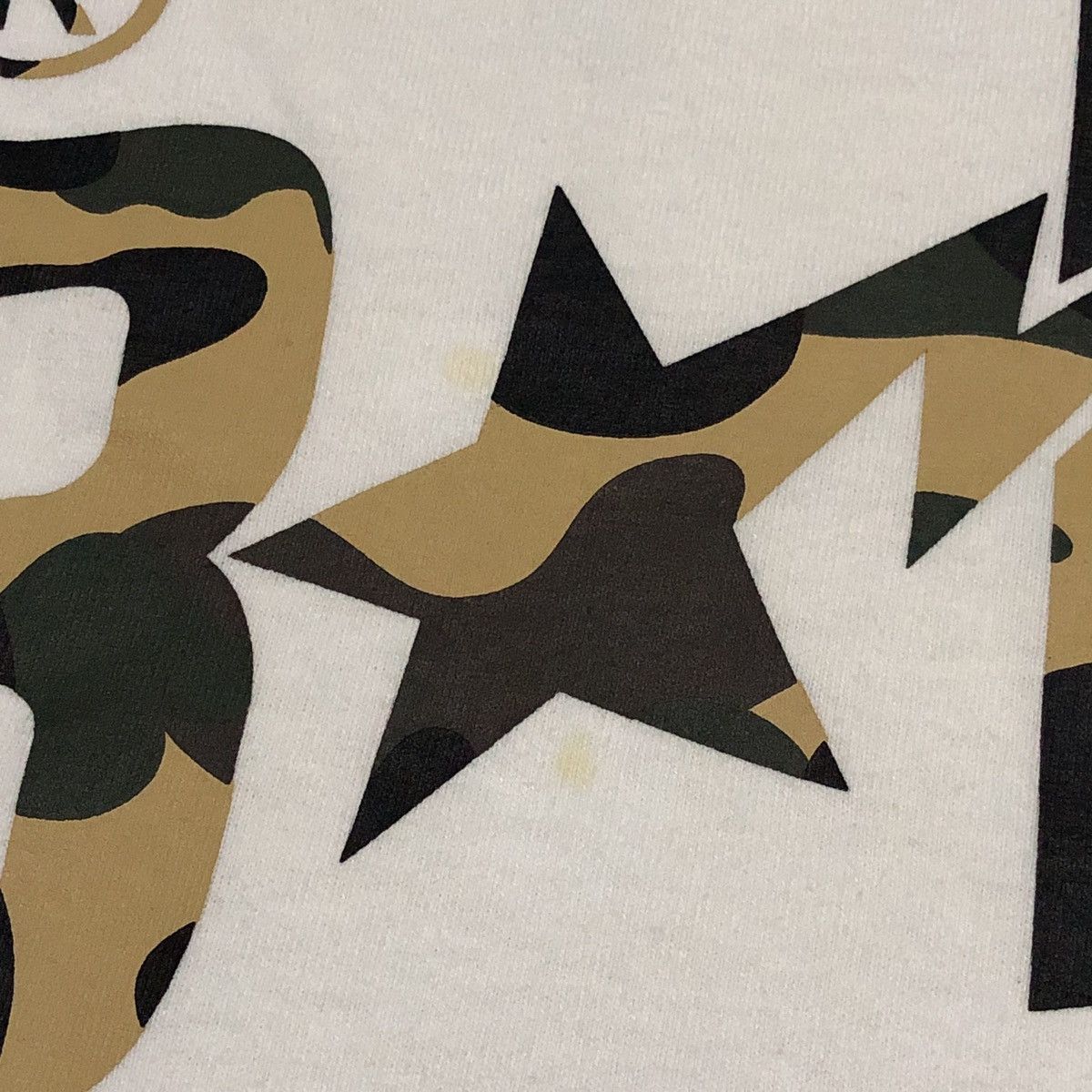 Bape 1st Camo BAPESTA Big Logo Tshirts Size US M / EU 48-50 / 2 - 3 Thumbnail