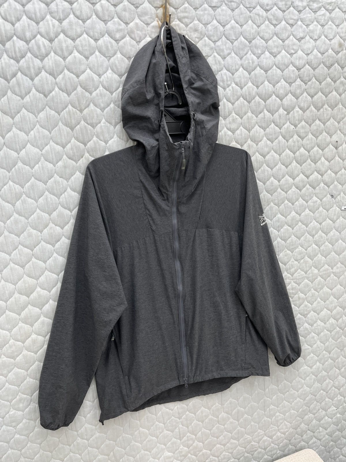 Karrimor 🔥🔥🔥STEALS KARRIMOR HOODIE LIGHT JACKET Size US M / EU 48-50 / 2 - 3 Thumbnail