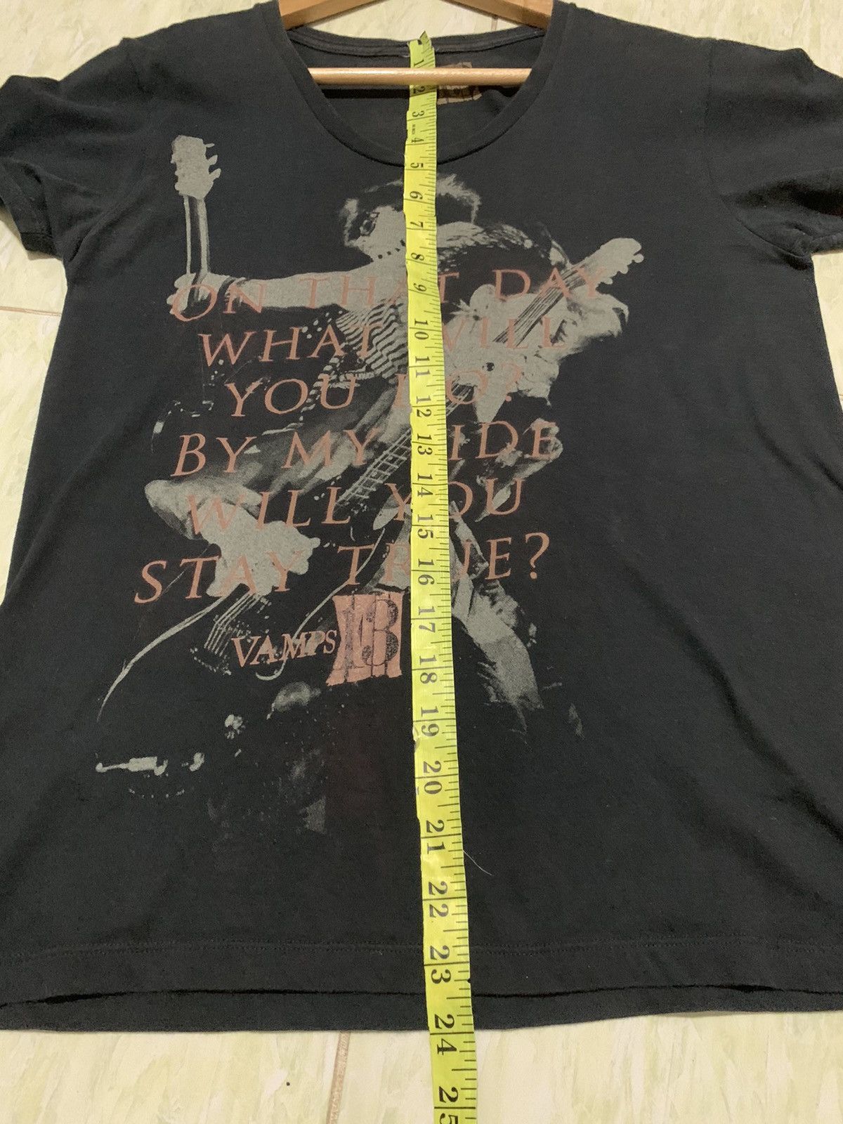 Japanese Brand Vamps Japanese Band Rock Tee Size US S / EU 44-46 / 1 - 9 Thumbnail
