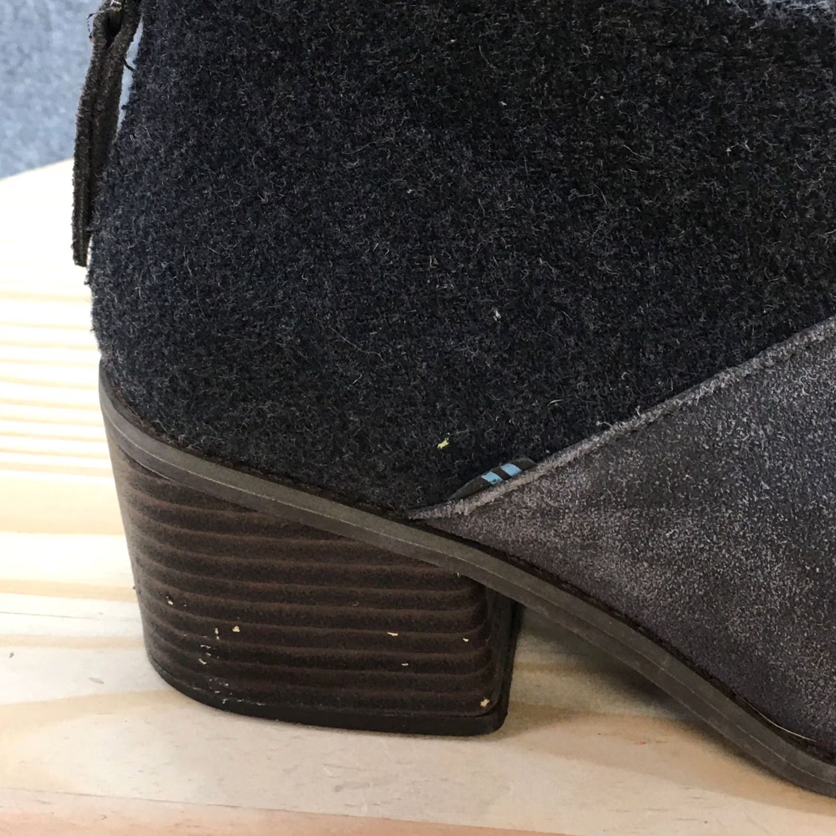 Toms Toms Boots Womens 7.5 Lacy Ankle Bootie Gray Casual Comfort Block Heels 10013058 Size US 8 / IT 38 - 2 Thumbnail