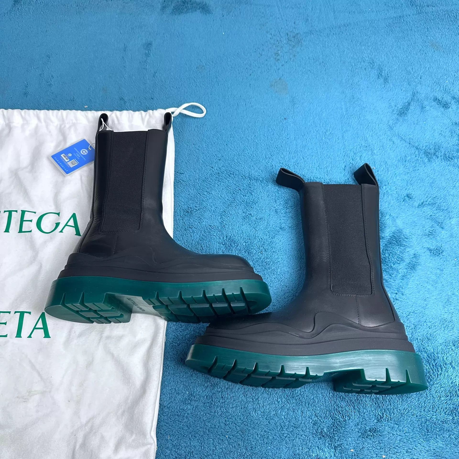 Bottega Veneta Bv tire chelsea boots black green 35 Size US 4.5 / IT 34.5 - 2 Thumbnail