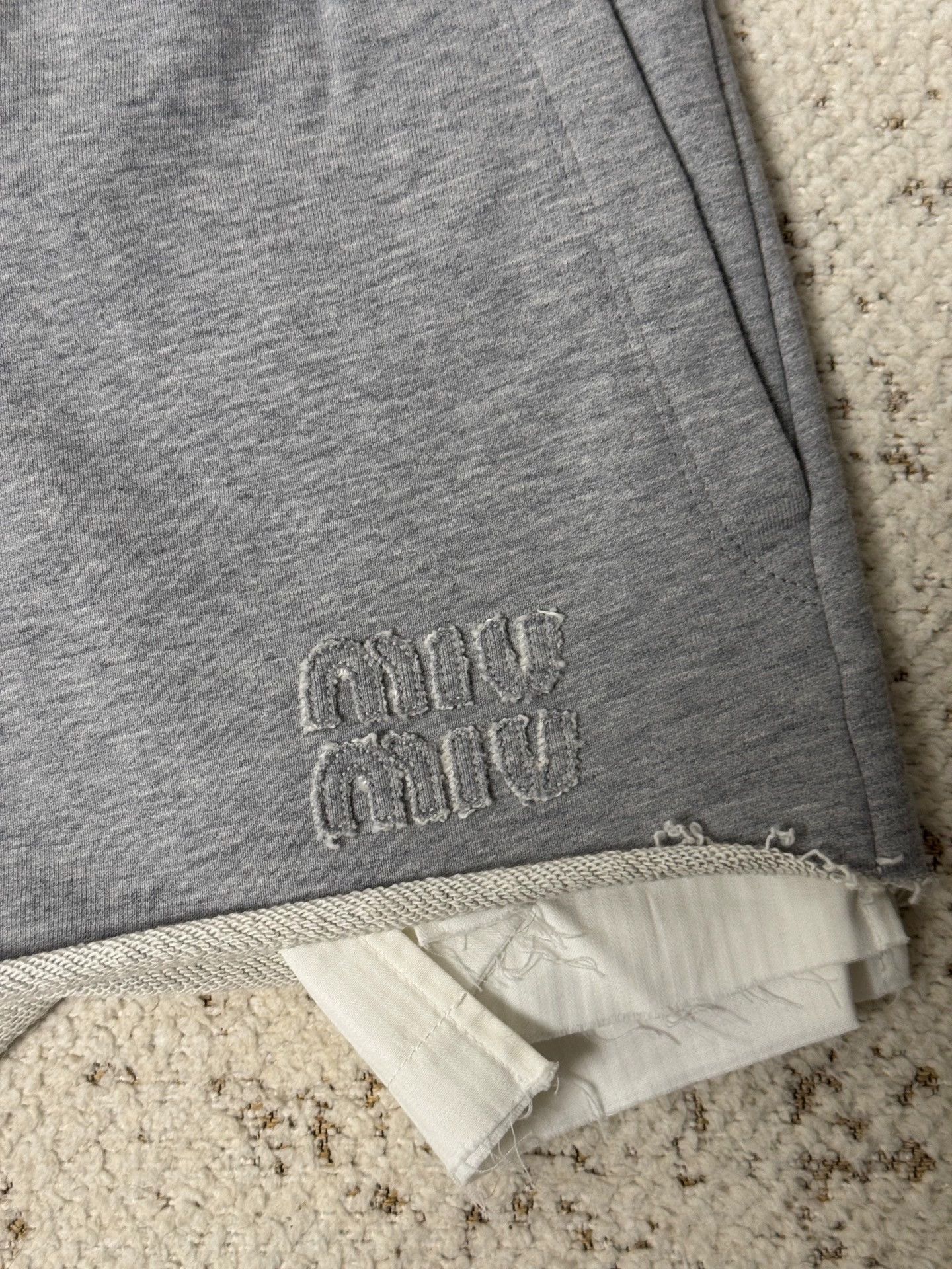 Miu Miu MIU MIU Gray Sweatshirt XS & Shorts 38 Set New Size XS / US 0-2 / IT 36-38 - 6 Thumbnail