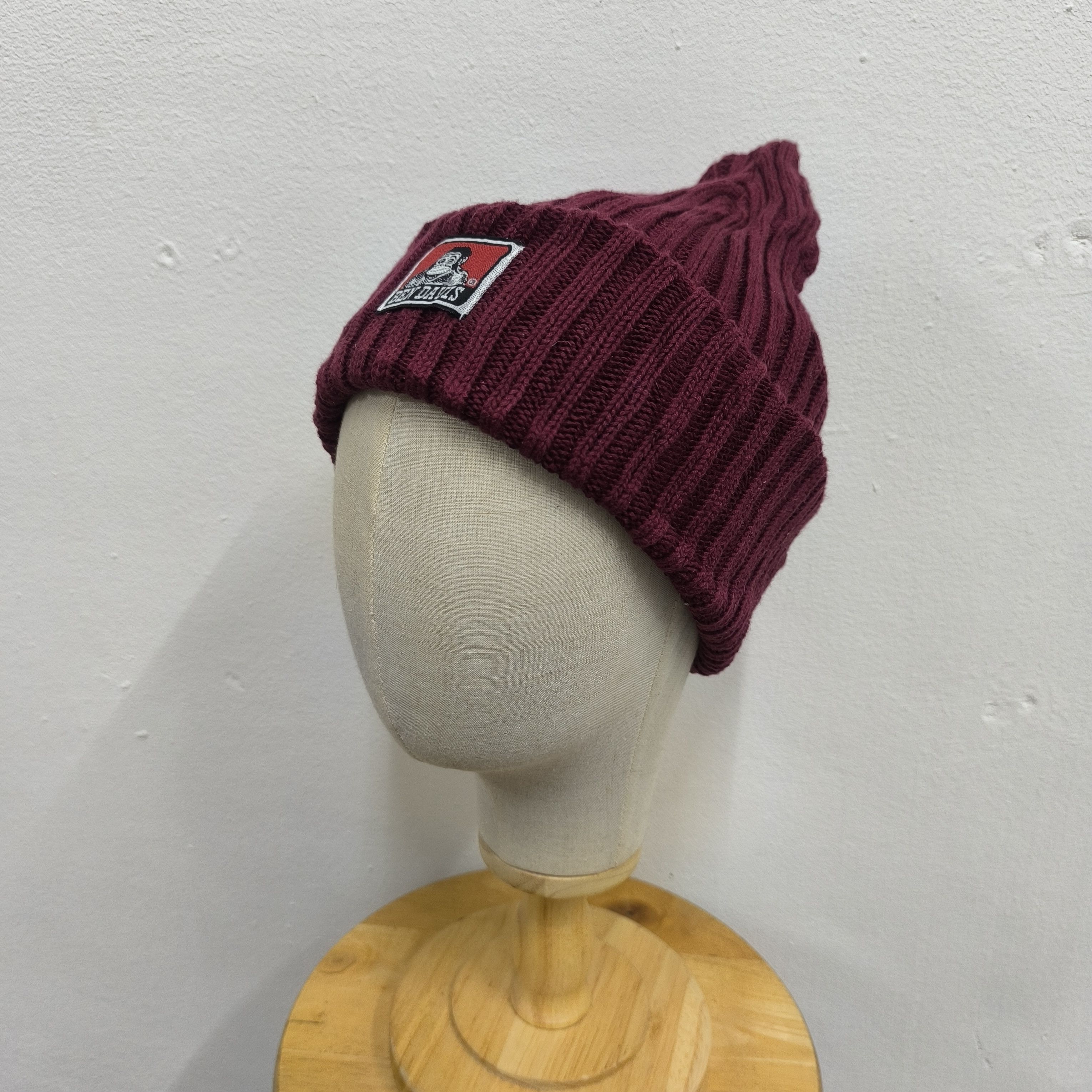 Ben Davis ✨Ben davis iconic logo patch beanie hat Size ONE SIZE - 2 Thumbnail