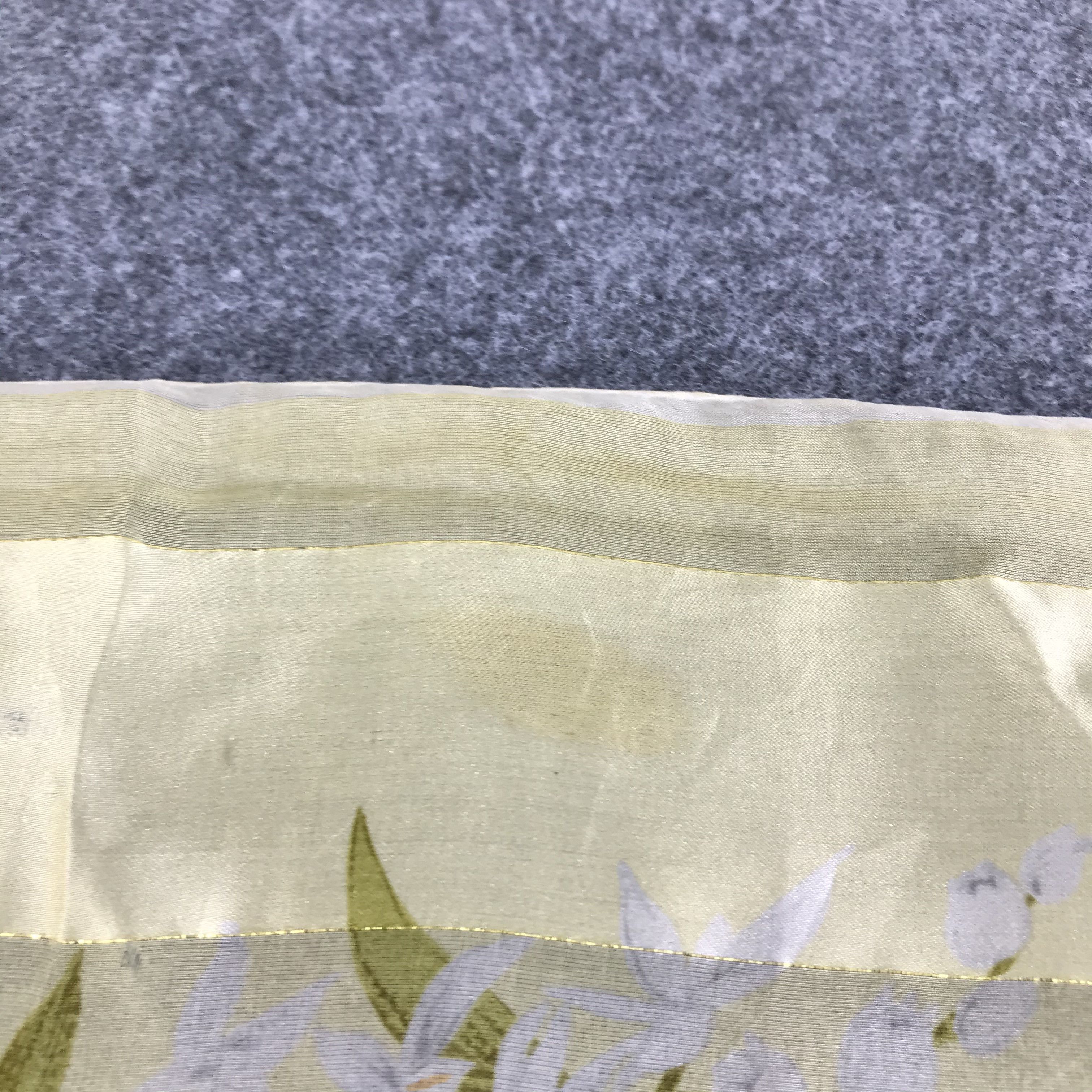 Vintage Vintage Philippe Venet Slit Thread Floral Silk Scarf M88 Size ONE SIZE - 8 Thumbnail