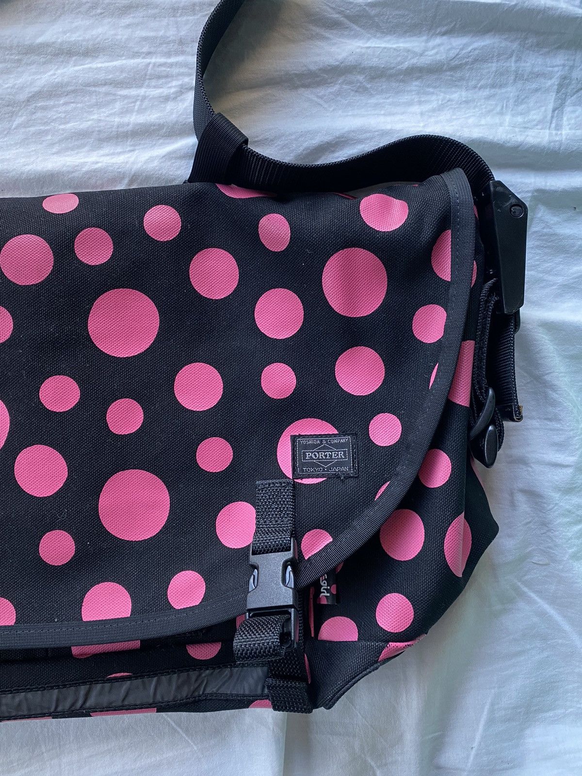 Porter × Yayoi Kusama Porter x Yayoi Kusama for xlarge Size ONE SIZE - 3 Thumbnail