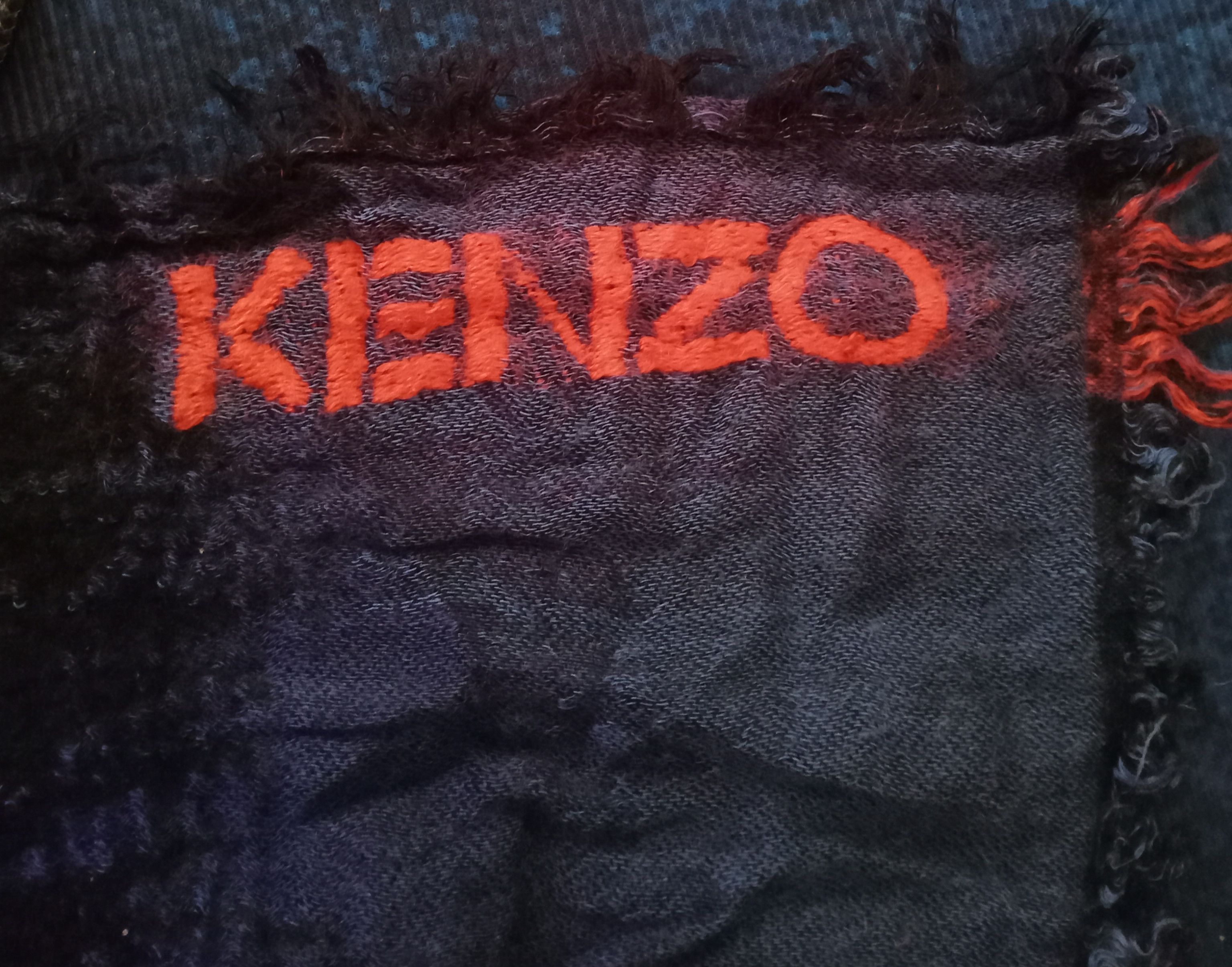 H&M × Kenzo H&M x Kenzo Scarf Size ONE SIZE - 3 Thumbnail