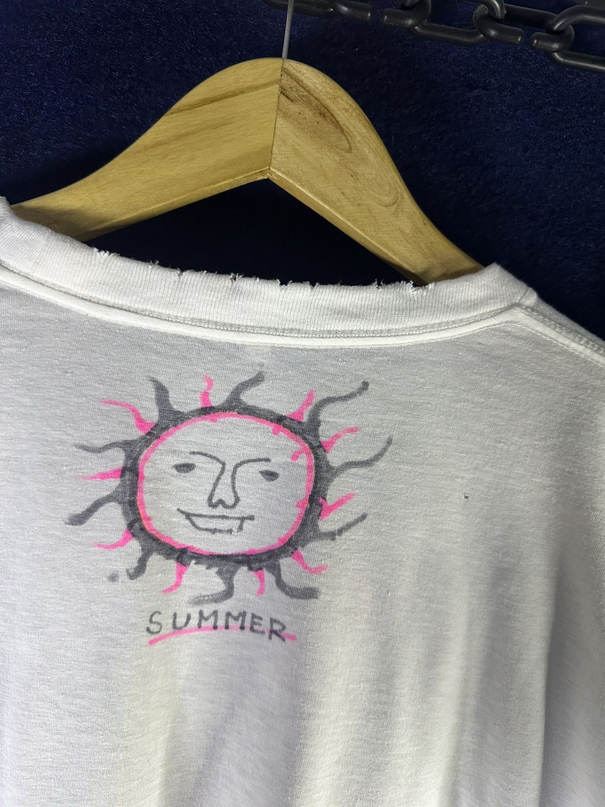 Vintage Unbranded Vintage Distressed Summer Art Scribbles Tshirt Size US L / EU 52-54 / 3 - 8 Thumbnail