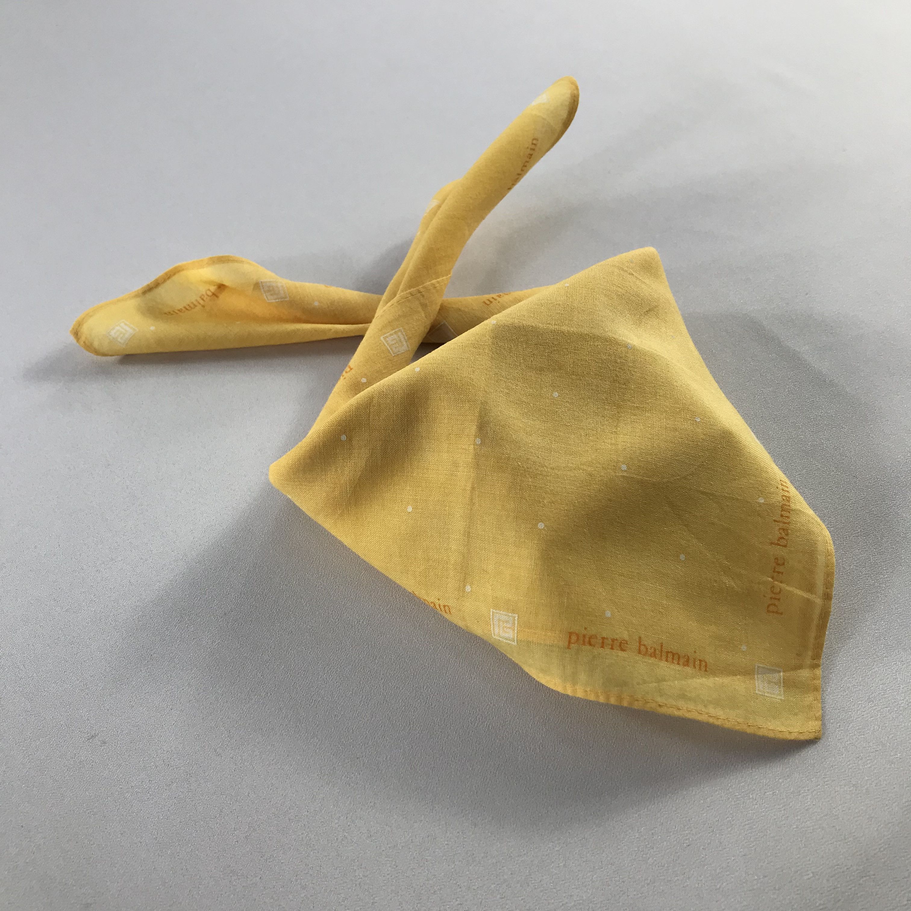 Pierre Balmain Pierre Balmain Handkerchief / Bandana / Neckerchief C768 Size ONE SIZE - 1 Thumbnail