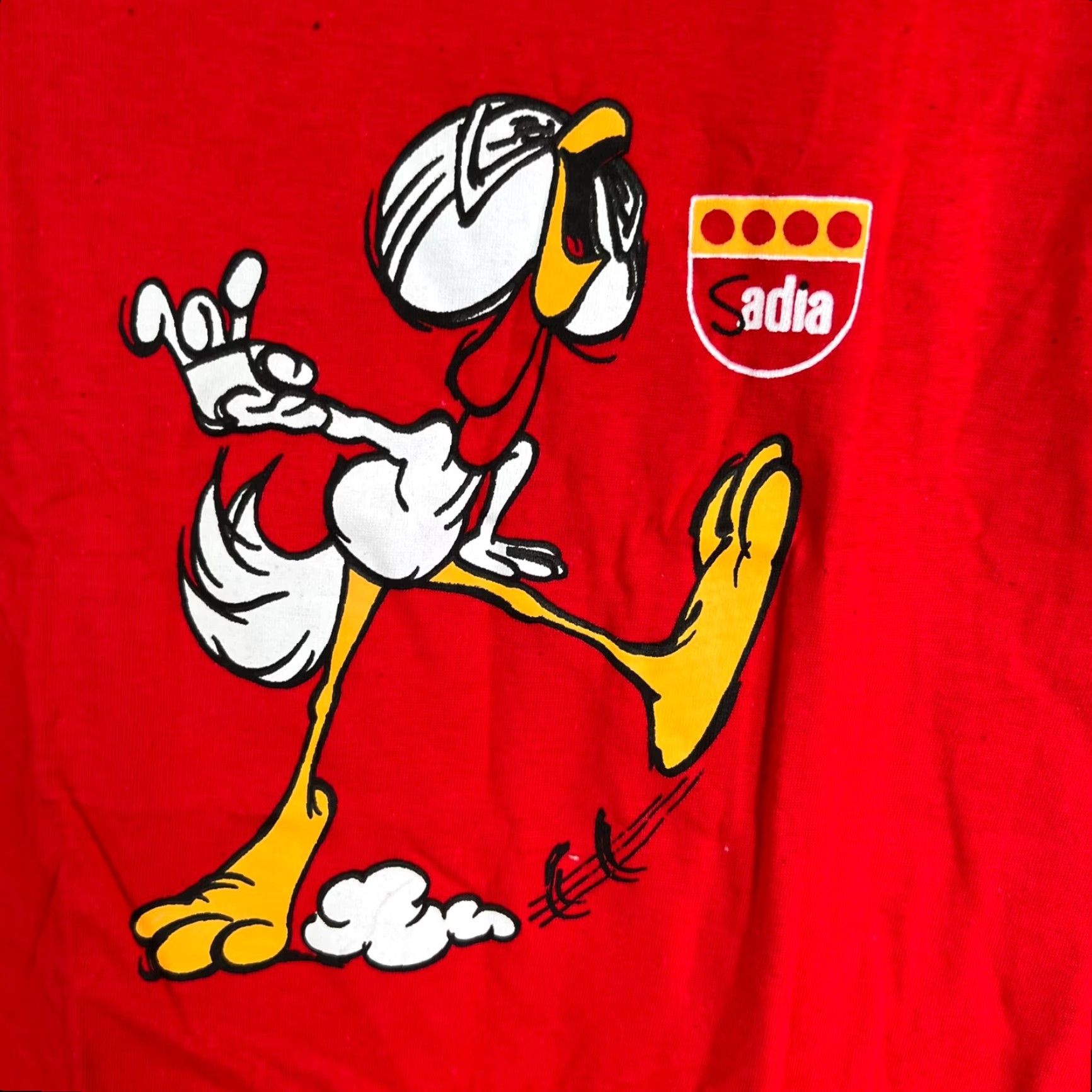 Vintage Sadia Brazilian Distribution Promo T-Shirt Mens L Red Crew Neck Short Sleeve Graphic Print Chicken Jersey Cotton Sulfabril Shirt Men Red 90s? Size US L / EU 52-54 / 3 - 2 Thumbnail