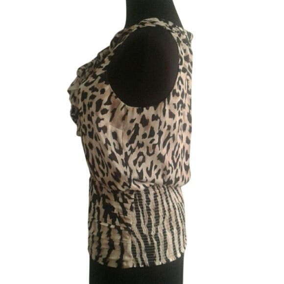 White House Black Market WHBM XS Blouse Leopard Print Sleeveless Ruffled Neckline Smo Size XS / US 0-2 / IT 36-38 - 2 Thumbnail