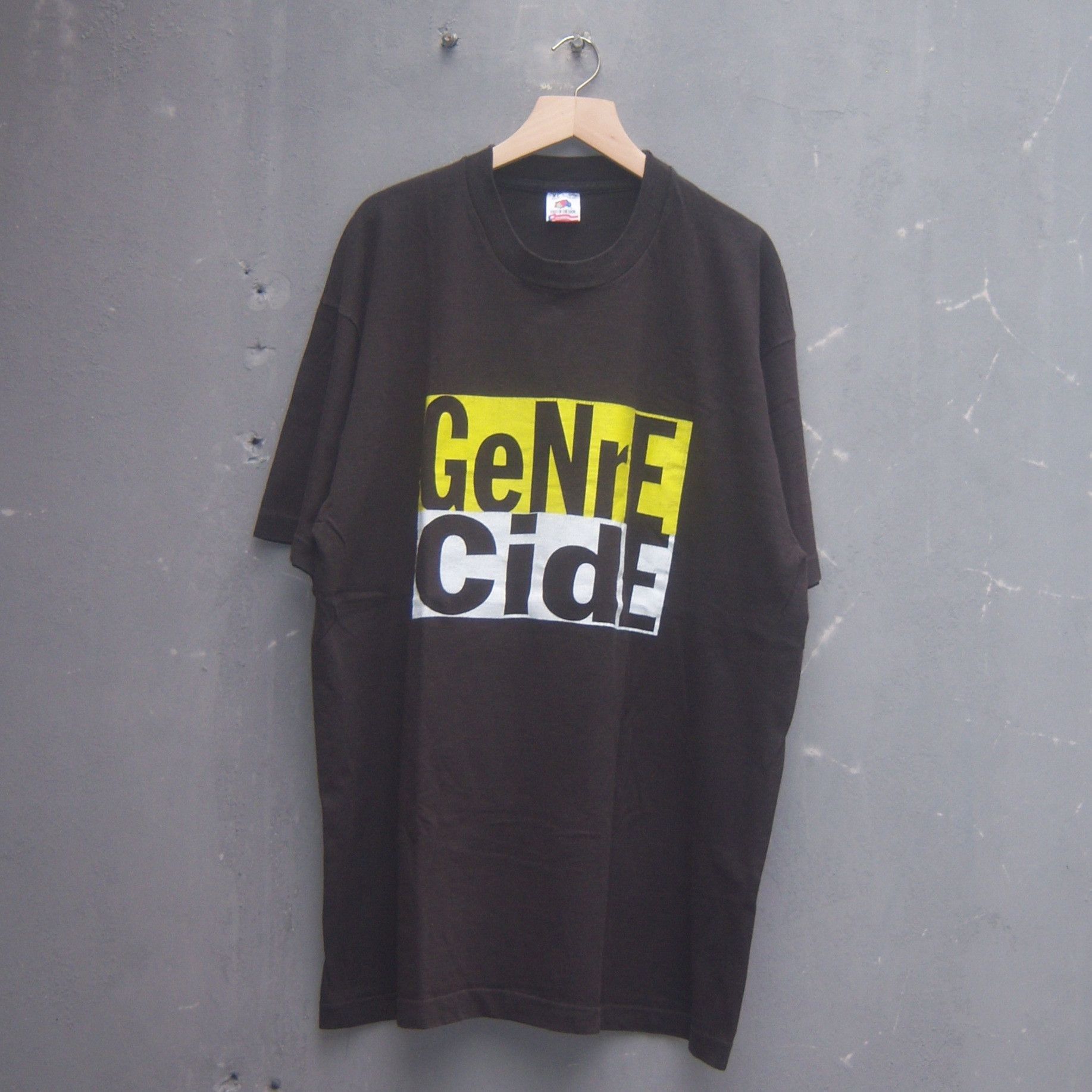 Vintage 1993 GenreCide Band Tees Size US XL / EU 56 / 4 - 1 Thumbnail