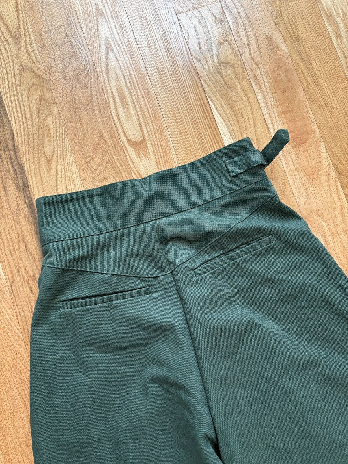 Pieces Uniques Pieces Uniques Le Pantalon Qwan Pleated Pants Gurkha M 32x32 Size US 32 / EU 48 - 4 Thumbnail
