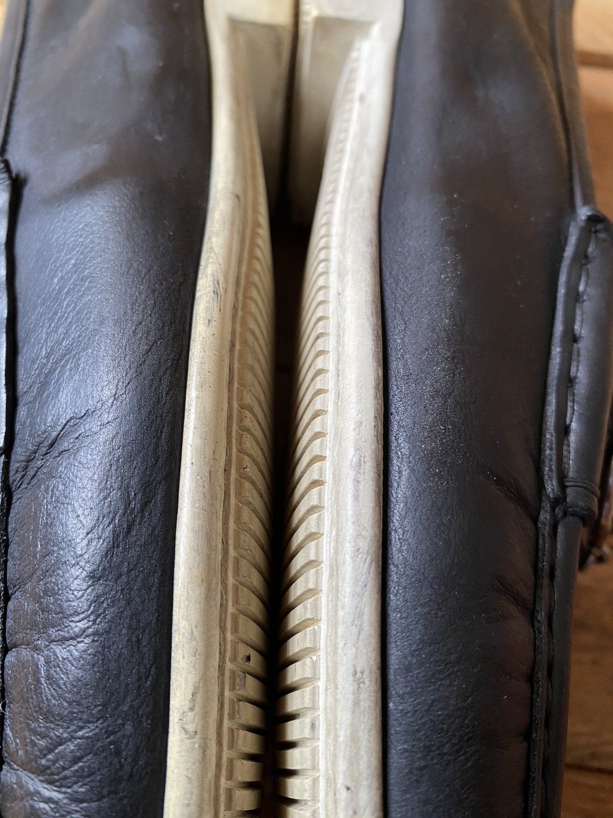 Gucci Gucci horsebit black leather loafers Uksz 8.5 US9 Size US 9.5 / EU 42-43 - 12 Thumbnail