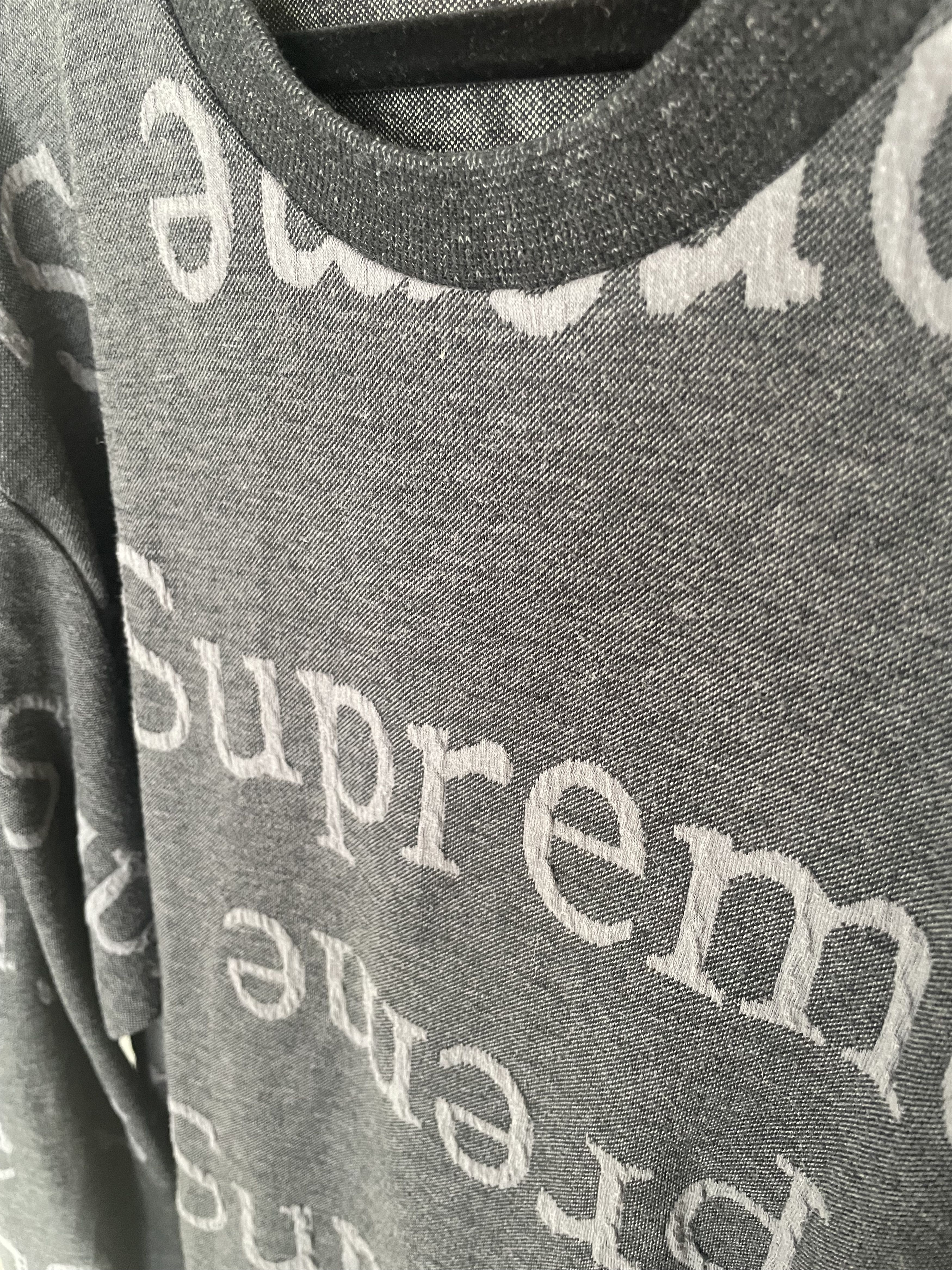Supreme Jacquard Logo Crewneck black SS18 Size US XL / EU 56 / 4 - 3 Thumbnail