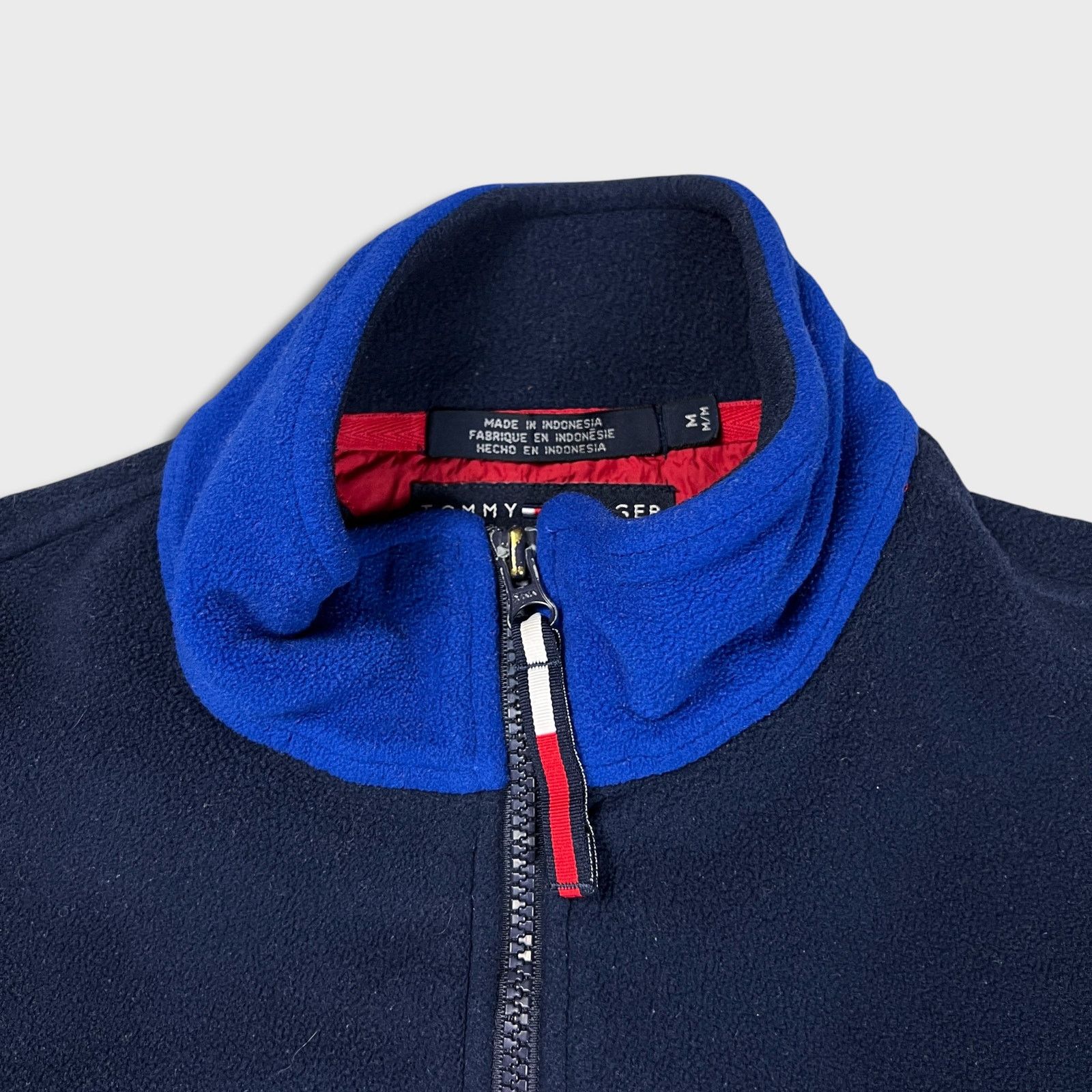 Tommy Hilfiger × Vintage Vintage Tommy Hilfiger Fleece Flag Pullover Zip Y2K Jacket Size US M / EU 48-50 / 2 - 2 Thumbnail
