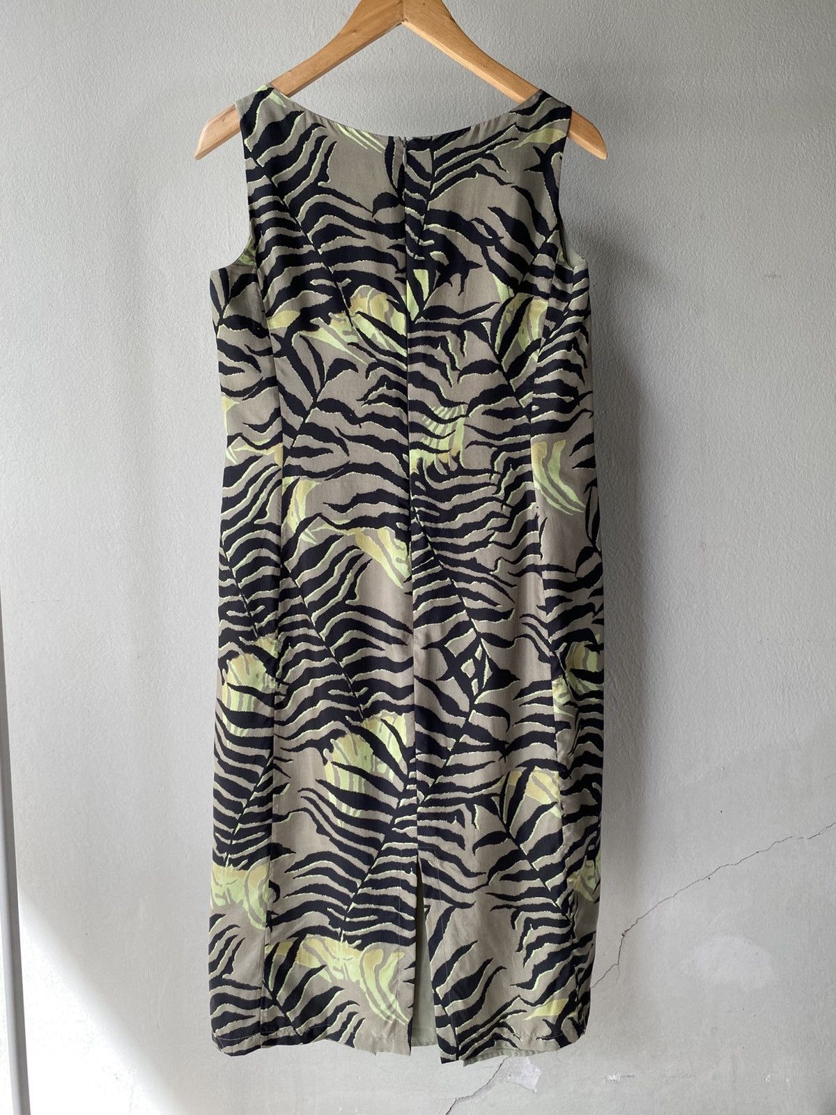Max Mara Maxmara Green Tiger Printed dress. Size S / US 4 / IT 40 - 13 Thumbnail