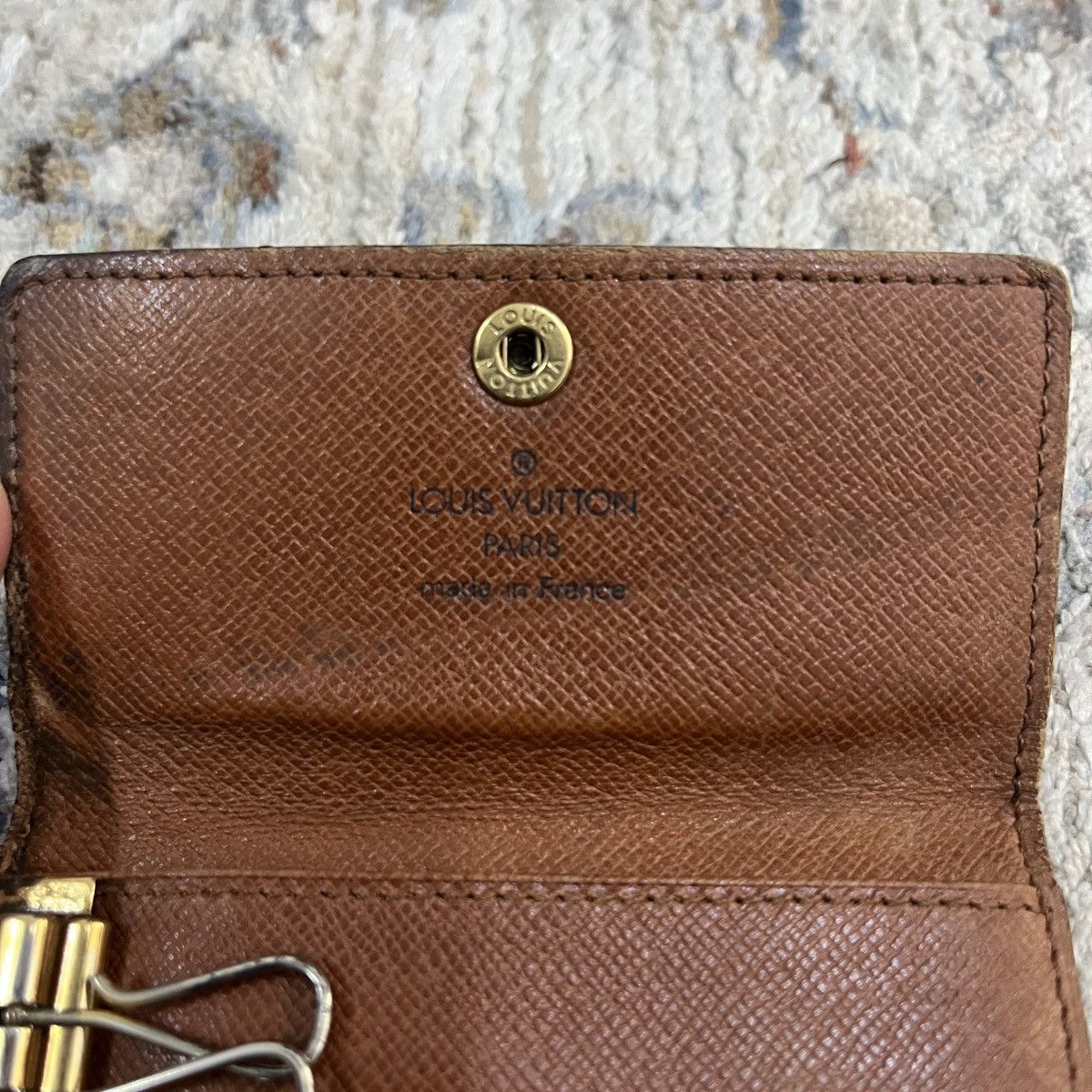 Louis Vuitton Vintage LV Monogram 6 Key Multicles Holder Size ONE SIZE - 4 Thumbnail