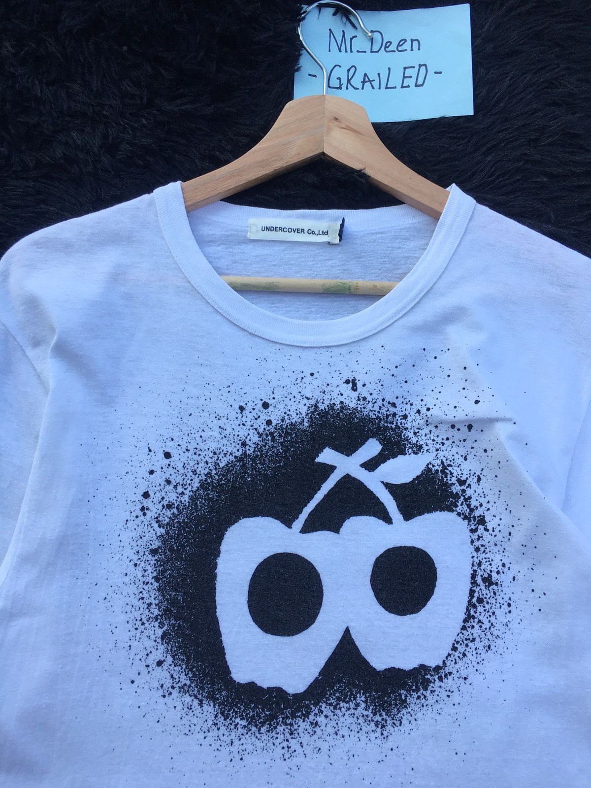 Undercover Rare Undercover Jun Takahashi Apples Tshirt Size US M / EU 48-50 / 2 - 7 Thumbnail
